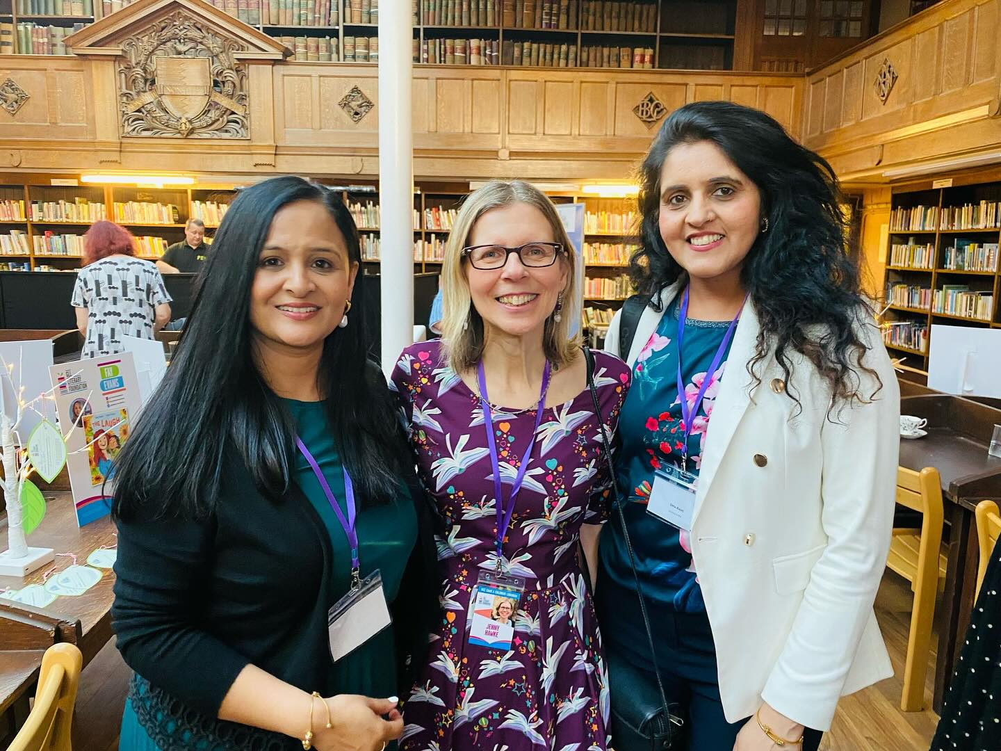 Thank you to @youthlibrariesgroup for the invite to the launch of the @gll_literaryfoundation annual programme. Initiatives like this are so important to help authors keep writing, sharing stories, and inspiring the next generation of readers.
It was a joy to connect with so many incredible publishers, authors, and librarians. What a fantastic celebration at @battersea_library.👏🏼👏🏼 #SupportingAuthors #InspiringReaders #LiteraryCommunity