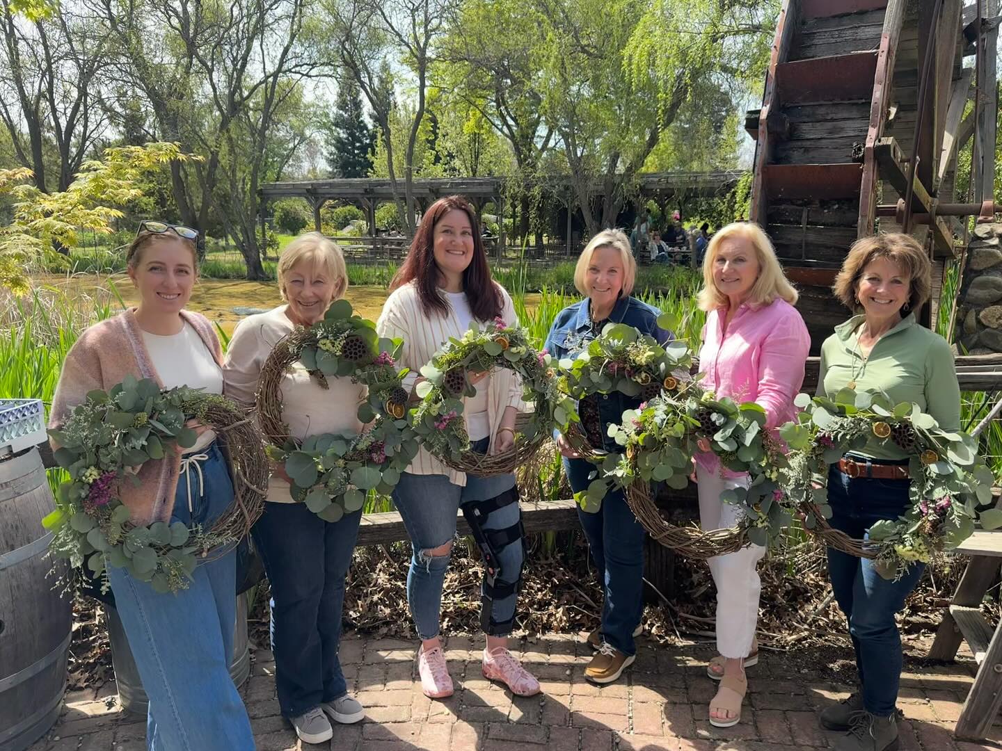 Another beautiful day making Spring Wreaths at The Flower Farm! Join us at the next one on May 17th!