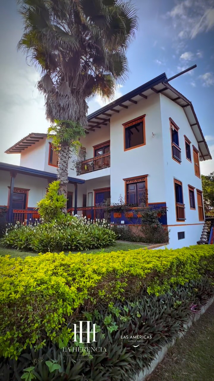 ¡Bienvenidos a La Herencia Hotel! ✨??
El mejor hotel del Quindío ubicado en La Tebaida, el corazón del Eje Cafetero ??☕️⛰️
Descubre un lugar encantador donde el paisaje, la tranquilidad y la cultura cafetera se mezclan para regalarte una experiencia inolvidable ?❤️
Casas-fincas tradicionales y modernas, espacios diseñados para el descanso ?️, zonas de entretenimiento ? y una conexión auténtica con la naturaleza ?
Aquí, cada rincón tiene magia ✨ y cada amanecer una historia que vale la pena vivir ☀️
Ven a disfrutar lo mejor del Quindío, déjate envolver por el aroma del café y la calidez de este paraíso colombiano ??
Reserva ahora y vive #SavorEjeCafetero
➡️ www.laherenciahotel.com
? Reservas: +57 3009147385 | +57 (605) 6930592
? WhatsApp: +57 3103709860
? Correo: reservas@laherenciahotel.com
#Quindio #ejecafeterocolombia #colombia #hotel #vacaciones