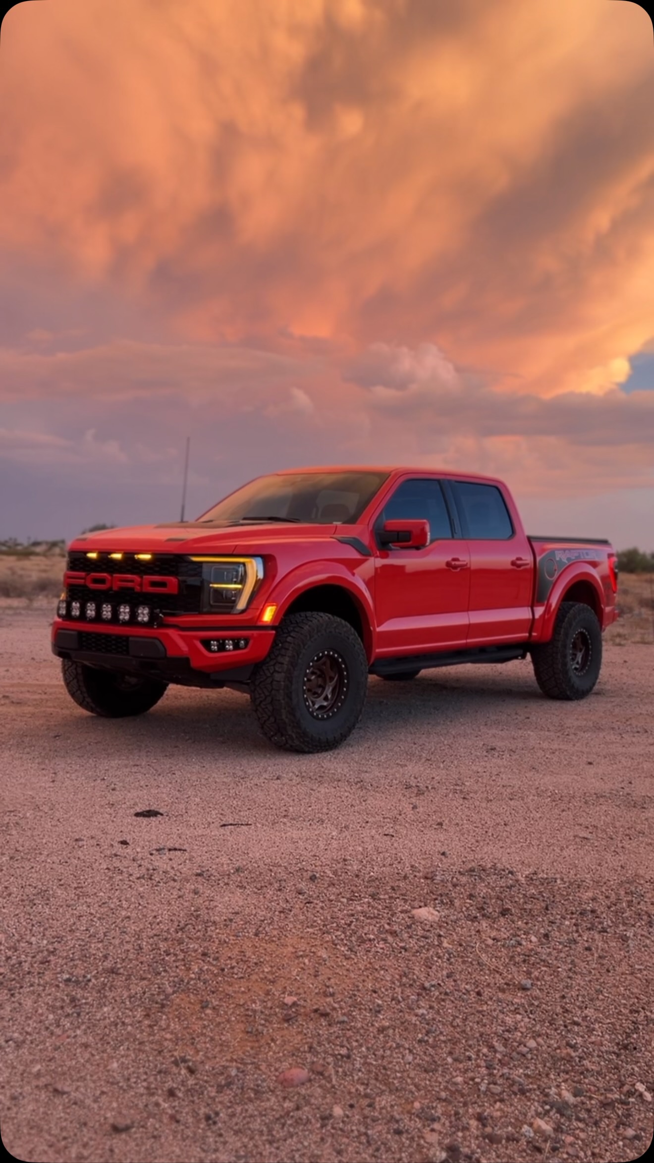 Hey Gorgeous
Accessories
@geiseroffroad GEN3 Front and Rear Springs
@nittotire 37”
@walkerevansracing wheels
@bajadesigns
#geiseroffroad #geisersprings #gen3raptor
