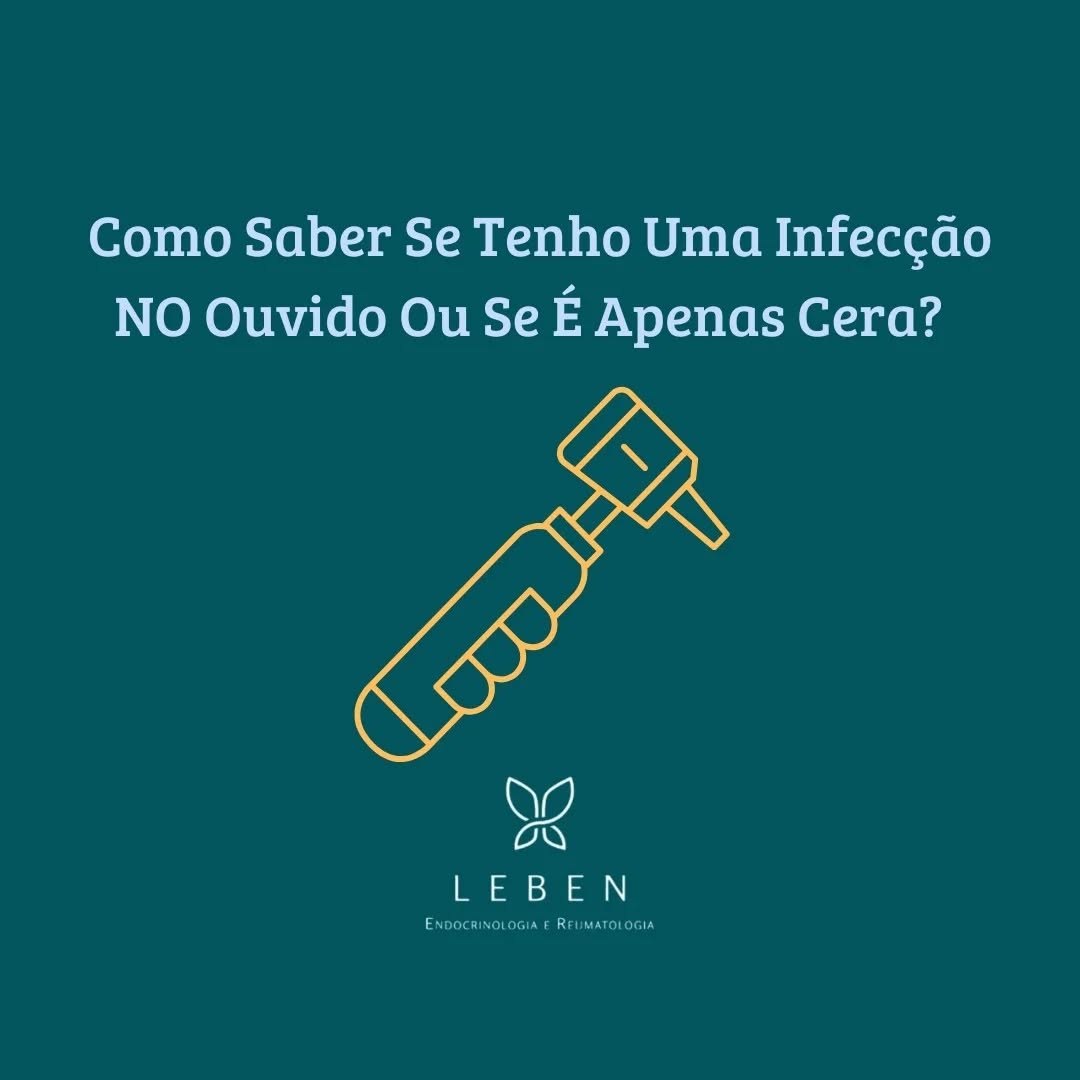 A otite média aguda (OMA) é uma infecção do ouvido médio, comum em crianças, mas que também pode afetar adultos. Em crianças, os sintomas incluem dor intensa no ouvido, irritabilidade, dificuldade para dormir, febre, perda de apetite, vômitos e diarreia, além de uma possível diminuição da audição durante a infecção. Em bebês, pode se manifestar como irritabilidade ou dificuldades de sono, enquanto em adultos, os sinais incluem dor forte, sensação de ouvido “entupido”, febre, perda auditiva, zumbido, e às vezes secreção no ouvido que pode ser amarela clara ou branca.
A causa da otite média geralmente está relacionada a infecções virais ou bacterianas que acontecem após resfriados ou infecções respiratórias superiores, devido à passagem de agentes infecciosos para a orelha média. Fatores de risco incluem frequentar creches, pouca idade, história familiar, fumaça de cigarro no ambiente, contato com água contaminada (ex. piscinas e água do mar), entre outros.
Muitas dúvidas surgem em consultório para explicar a diferença entre otite e cerume impactado. A otite é uma infecção que causa dor, febre e possível secreção, enquanto o cerume impactado é o acúmulo de cera que pode causar sensação de ouvido entupido, perda temporária de audição, coceira no ouvido, zumbido, sensação de perda de audição e desconforto, mas geralmente sem infecção ou febre.
Para prevenção, recomenda-se evitar o tabagismo passivo, manter a vacinação em dia, amamentar na posição vertical, lavar as mãos frequentemente e evitar a introdução de objetos no ouvido. O tratamento inclui controle da dor com analgésicos, uso de antibióticos quando indicado, e em casos mais graves, acompanhamento médico especializado. Sempre procure um profissional para diagnóstico e tratamento adequados, evitando automedicação e complicações.
#otite #otitemédia #infecção #criança #adulto #clinica #saude #consulta