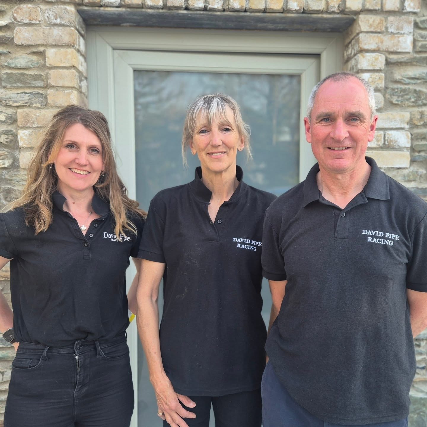 ✨️We would like to congratulate our guests, team @davidpiperacing on their win at @punchestownraces with Thanksforthehelp & Gavin Bruder ?
Congratulations guys& gals!! ??
#Castlestone #CastlestoneHolidayHome #cottagerenovation #punchestown #horseracing #attheraces #naas #ireland? #kildare #intokildare