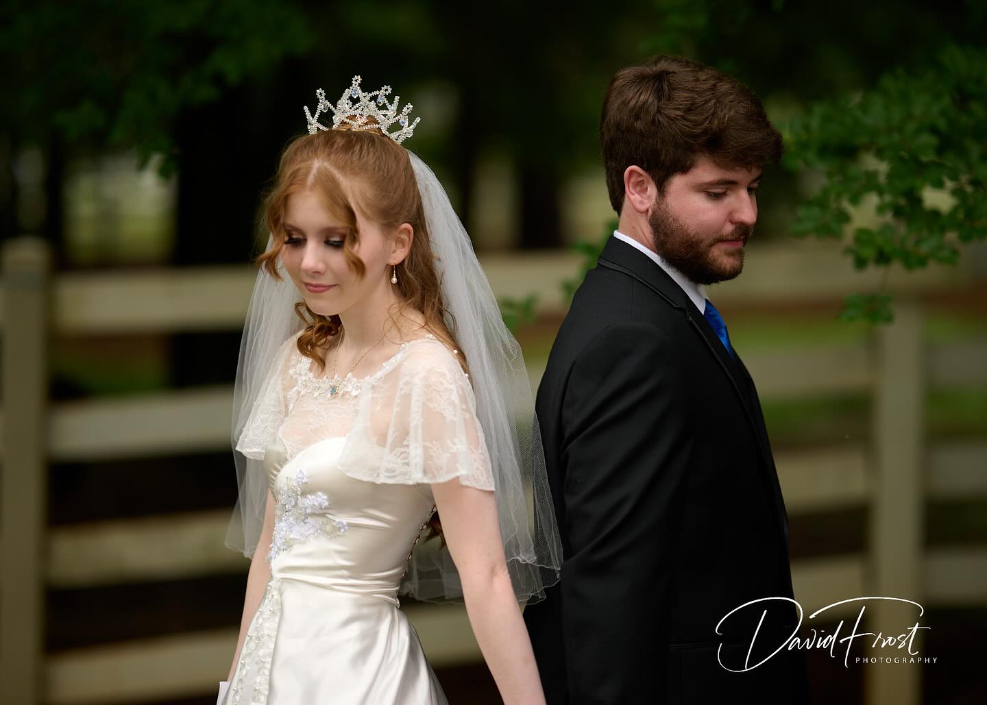 A quiet time before the ceremony. 👰🏼♂️♥️🤵🏻Congratulations Mary & Jon! 💒
📸 www.davidfrostphoto.com
🎤 DJ: Bama DJs
#weddingphotography #alabamaweddingphotographer #birminghamweddingphotographer #huntsvilleweddingphotographer #huntsvilleweddings #birminghamwedding #birminghambride #nashvilleweddingphotographer #nashvilleweddingphotography #huntsvillewedding #huntsvillebride #modernbride #profotob10 #profotousa #nikonphotography #nikon #nikonphotography #nikon85mm #nikonz9 #profotoglobal #huntsvillealabama #huntsvilleal #beautifulbride