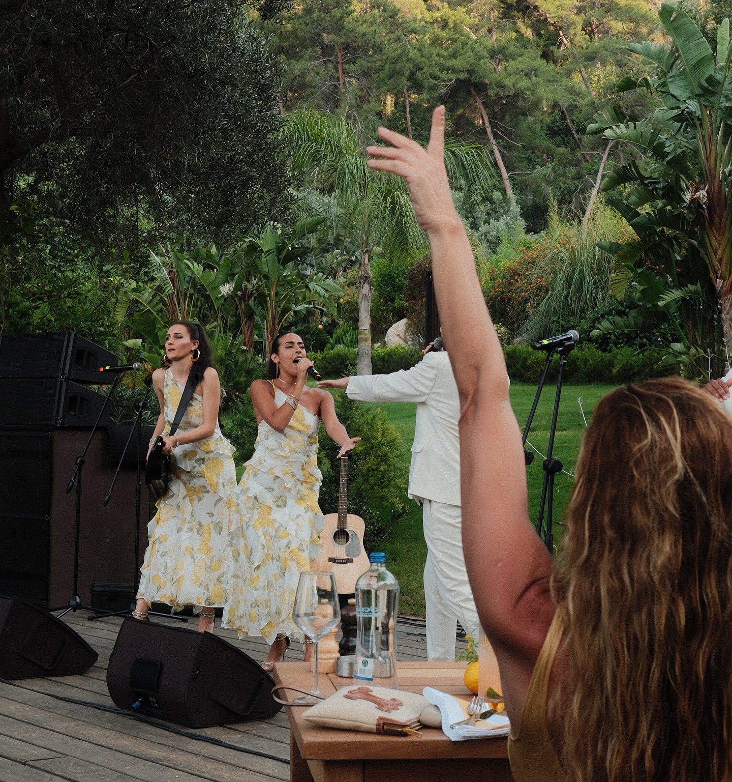 Today at 5 PM, we turn up the rhythm with @bodro.artists at Citrus — let’s watch the sun go down together. ?