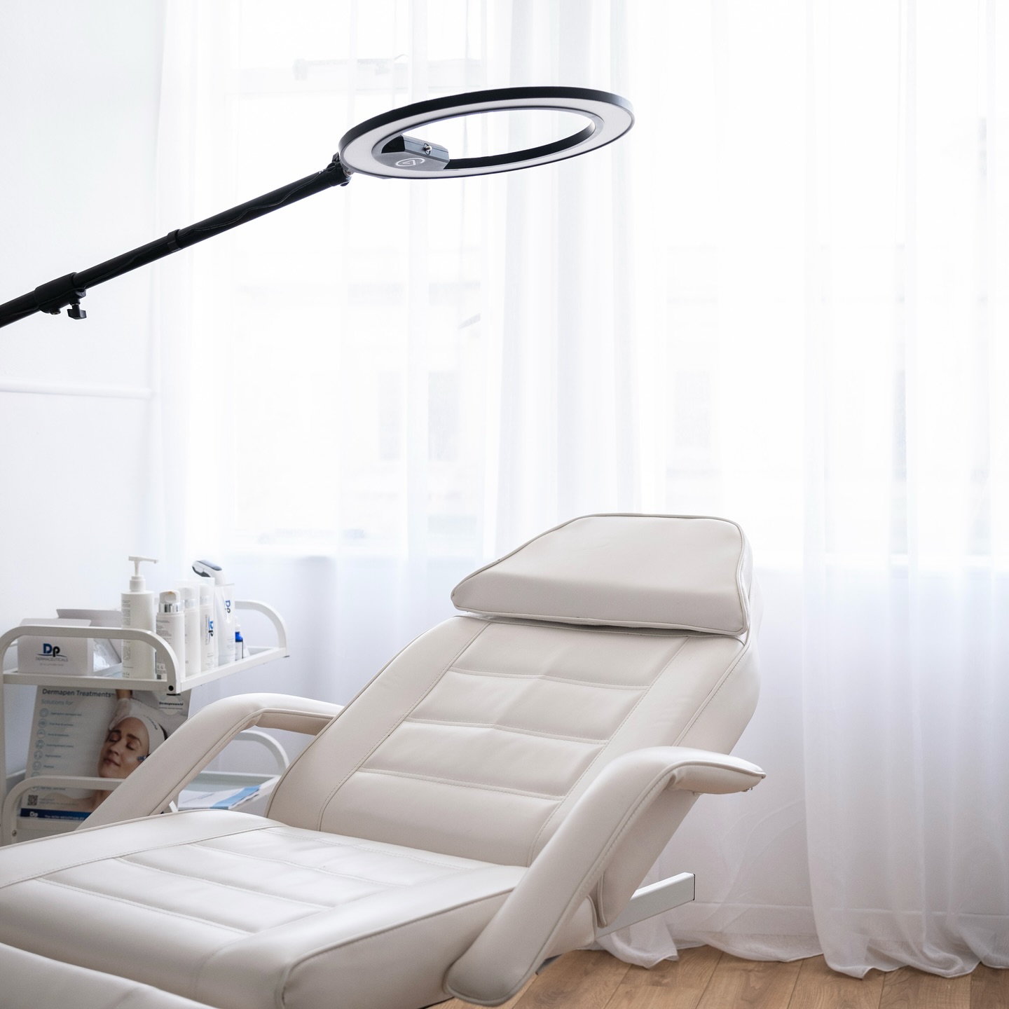 A friendly reminder that MIA studio is private x
Please book your appointment online and (your deposit is deducted off your cost of the treatment.)
If you have any enquiries please don’t hesitate to email hellomoniqueartistry@gmail.com
I can’t wait to see you all soon xx