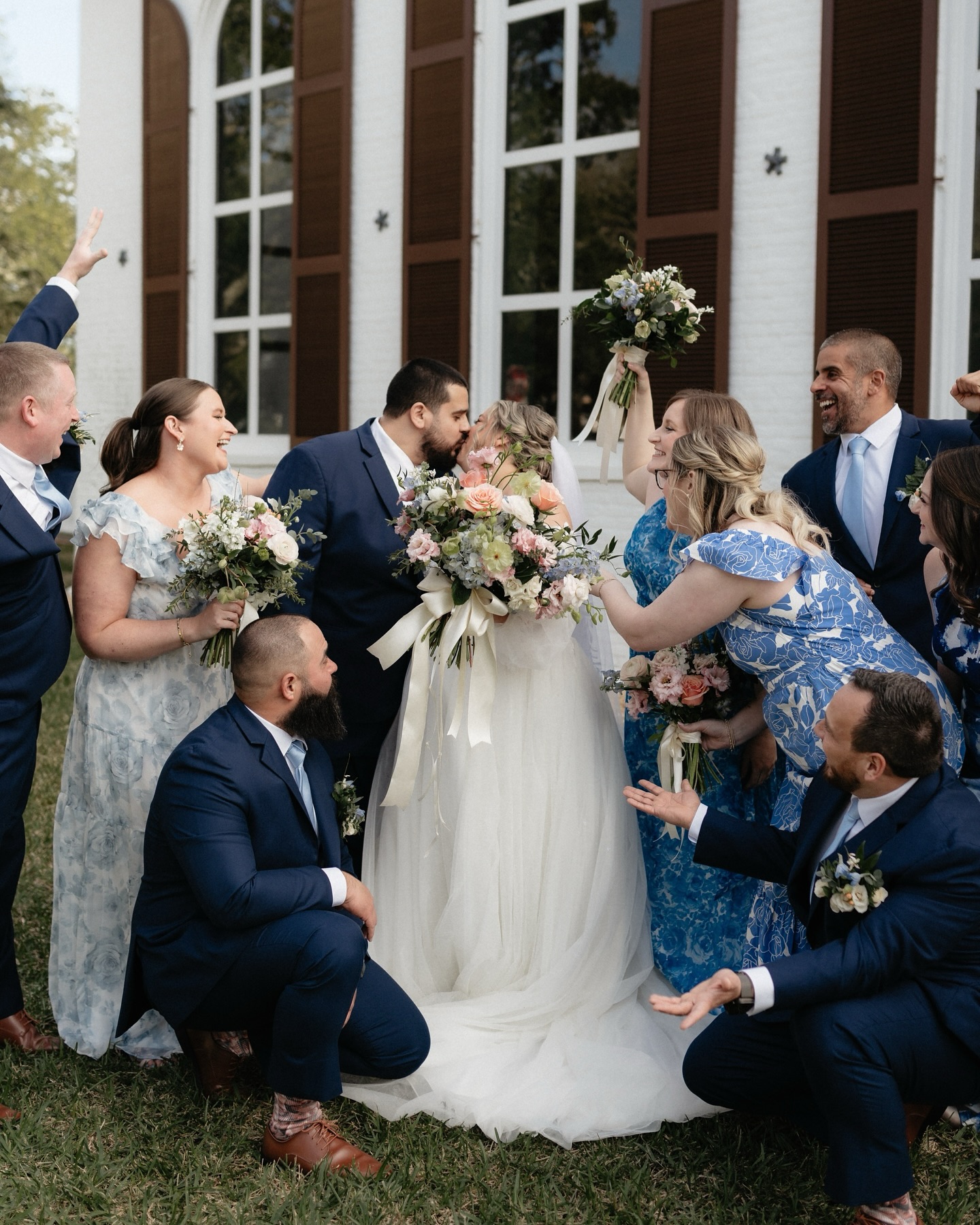 Some of my work from Jenny & Scott’s wedding was featured in the fall issue of @coastalweddingspensacola and I’m feeling so honored and grateful!
Jenny & Scott’s wedding was a dream- from Jenny getting ready at her childhood home with her parents, sister, and best friends to their dreamy ceremony at the beautiful Old Christ Church in downtown Pensacola- where one of Jenny’s oldest friends officiated their marriage.
The vendors were all magical, and the colors and floral arrangements came together so effortlessly (but like- let’s get real, there was a ton of effort behind the scenes!)
The reception at The Museum of Commerce was stunning and you could just feel the love every single person in that venue had for Jenny & Scott. They all danced the night away and I felt actually sad to leave by the end of it.
Thank you to Jenny & Scott for choosing me to capture your most special moments, and thank you to Coastal Weddings for featuring us!
🫶🏼🫶🏼🫶🏼
Vendors:
Planning: @aperfectplanweddings
Venue: Old Christ Church, The Museum of Commerce
Florals: @celebrationstheflorist @celebrations_weddings
Dress: @darebridalboutique
Suits: @menswearhouse
Makeup: @kendalllyn_skin
Hair: @chelseyswannhair
Catering: @portabellomarket
Bar: @richeys_east
Cake: @cakesbysweethands
DJ: @adj_connection
Officiant: Laura Palmer
Videographer: @prettyweddingfilms
Clean up: @mamasxtremeclean
Second photographer: @laninoel.photo
Keywords: photography, wedding, feature, Pensacola, Florida, magazine, wedding photographer