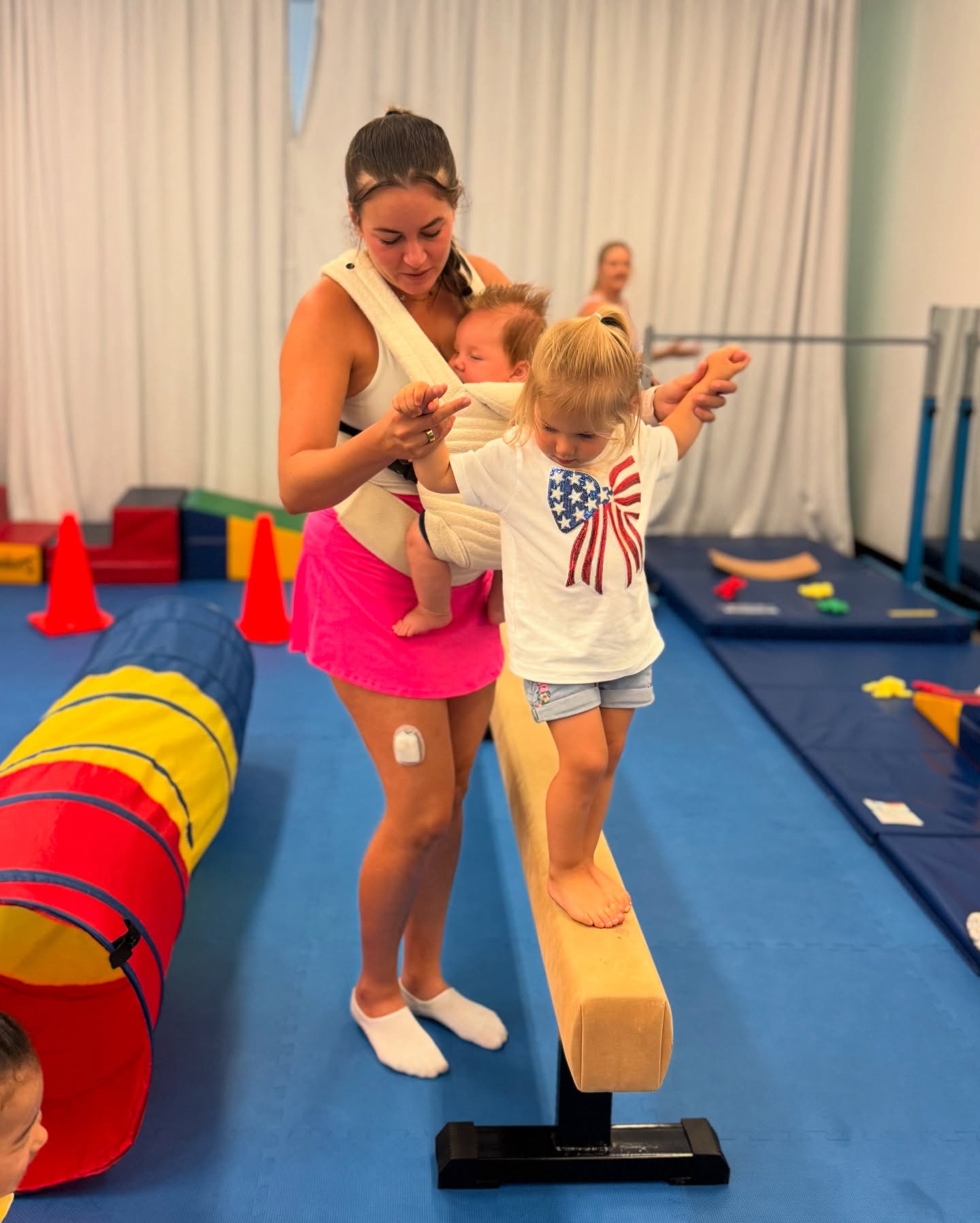 Translation week fun in the studio! ⬆️⬇️⬅️➡️ #playwisely #playwiselyatx #motorskills #motorskilllearning #grossmotorskills #grossmotor #mommyandme