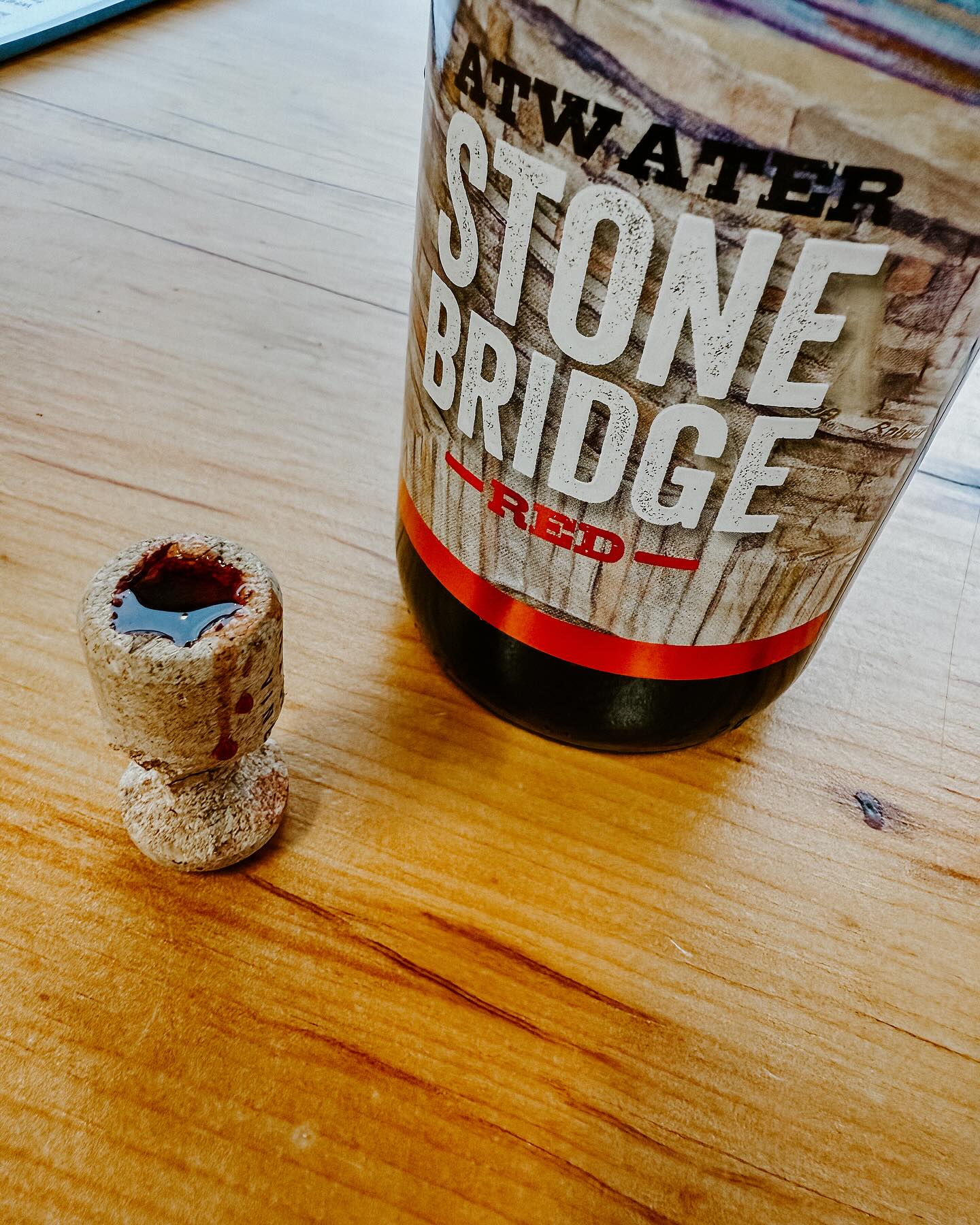 Our newest innovation… microsip servings! … Just kidding! Our multitalented staff has had some fun carving wine corks into tiny wine glasses.
Come by today or this weekend for a real tasting or wine by the glass/bottle or cocktail! Tomorrow, La Monarka will be here and will be collecting donations for families in need—they are especially in need of cash, diapers of any size, diaper wipes, and canned goods.
Brujia Ritmica will have some special tunes from 3:00-5:30 and DJ Proper Philth will be in the house 6:30-8:30. After Hours in 6:00-8:00: we’ll be inside in the case of rain!
?: 1 & 2 by @molly.b_photographs