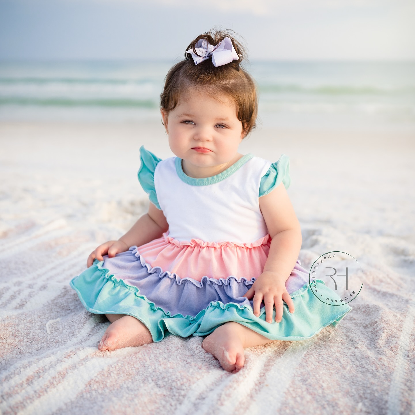 Although she was not feeling well, this little punkin stuck it out and made the best of it. I couldn’t resist sharing her utterly adorable pouty lip.....every shot was too stinkin cute to pass up! 🥰
#IlovewhatIdo #I♥️myphotogfam
#ThroughTheLens #memories #photography #familyportraits #RHphoto2019 #Destinbeach #Destinfl #destinphotographer #destinfamilyphotographer #fortwaltonphotographer #Sandestinphotographer #Nicevillephotographer #familyphotographer #30Aphotographer #seasidephotographer #Navarrebeach #Navarrephotographer #santarosabeachphotographer #childphotographer #seniorphotography #maternityphotographer #engagementphotographer #familyphotos #familyphotoshoot #photoglife #photographerslife #storytelling #sony