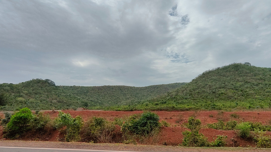 🌧️🏞️ Embrace the magic of monsoons with the Indrana Monsoon Camping & Hiking Retreat! Join us for 2 days and 1 night filled with nature, adventure, and tranquility. Experience mesmerizing sunsets, thrilling night hikes, bonfires, and soulful conversations under the open sky. Limited slots available—book now! 🌿✨ Click link in bio.
#IndranaRetreat #CampingLife #HikingAdventure #NatureLovers #MonsoonMagic #TravelInspiration #EcoCamping