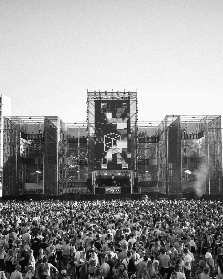 Complex Festival is back on the 26th and 27th of July, I’ll be returning on the Sunday to create a signature artwork in my own language.
@complexmaastricht
track by Cortes