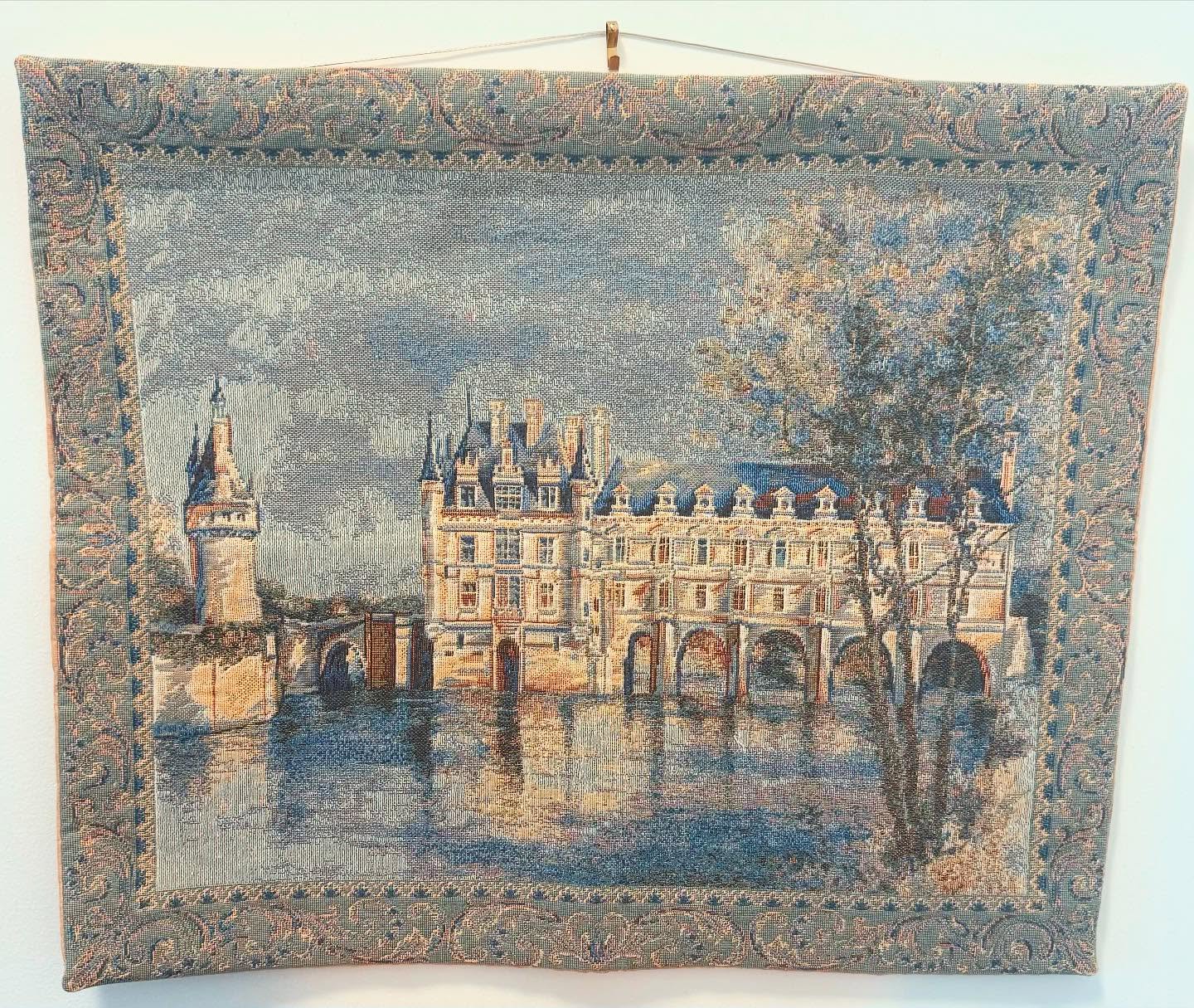CHATEAU DE CHENONCEAU ?? // TAPESTRY // 27” x 34” // LINED + READY TO HANG
CLAIM $145 SHIPPED
DM TO PURCHASE // ALL PAYMENTS ACCEPTED
The Château de Chenonceau is a French château spanning the river Cher, near the small village of Chenonceaux, Indre-et-Loire, Centre-Val de Loire. It is one of the best-known châteaux of the Loire Valley.
https://www.chenonceau.com/en/chateau/the-history-of-the-chateau/
#france #chateau #castle #tapestry #vintage #antiques #forsale