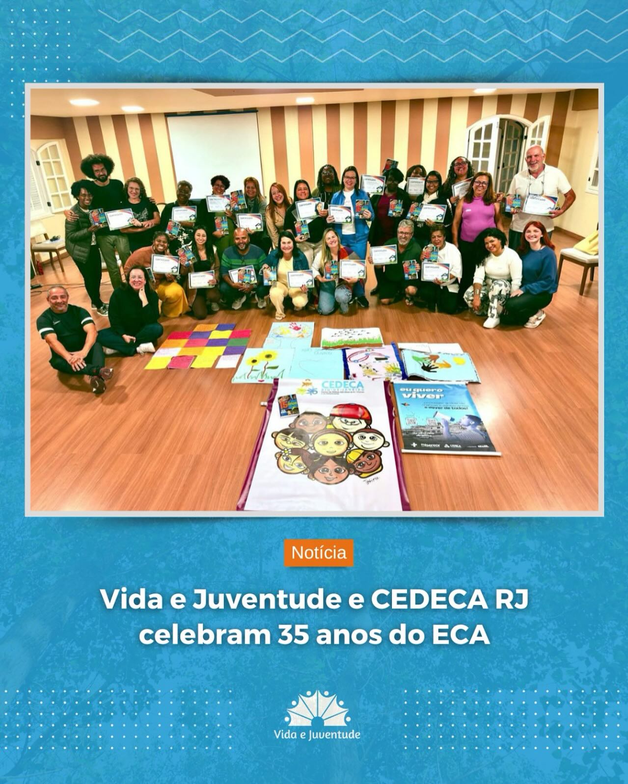 🗓️ 13 de julho | 35 anos do Estatuto da Criança e do Adolescente
Na última semana, o Vida e Juventude, em parceria com o Centro de Defesa da Criança e do Adolescente do Rio de Janeiro (@cedeca_rj ), celebrou os 35 anos do ECA em um evento especial que reforçou nosso compromisso com a promoção e defesa dos direitos das infâncias e juventudes.
O evento reuniu sociedade civil, parceiros e representantes da Rede de Proteção para reafirmar nosso compromisso com a defesa dos direitos de crianças e adolescentes. Tivemos rodas de conversa, apresentações culturais e depoimentos potentes que nos lembram por que o ECA é tão necessário — ontem, hoje e sempre. 📚🎭🎤
🌱 Que venham mais anos de luta, sem retrocessos, com mais conquistas e transformação social. Porque, quando as infâncias e juventudes têm voz, o futuro ganha direção!
#vidaejuventude #eca #estatutodacriançaedoadolescente #diretodascriancaseadolescentes #familiasolidaria