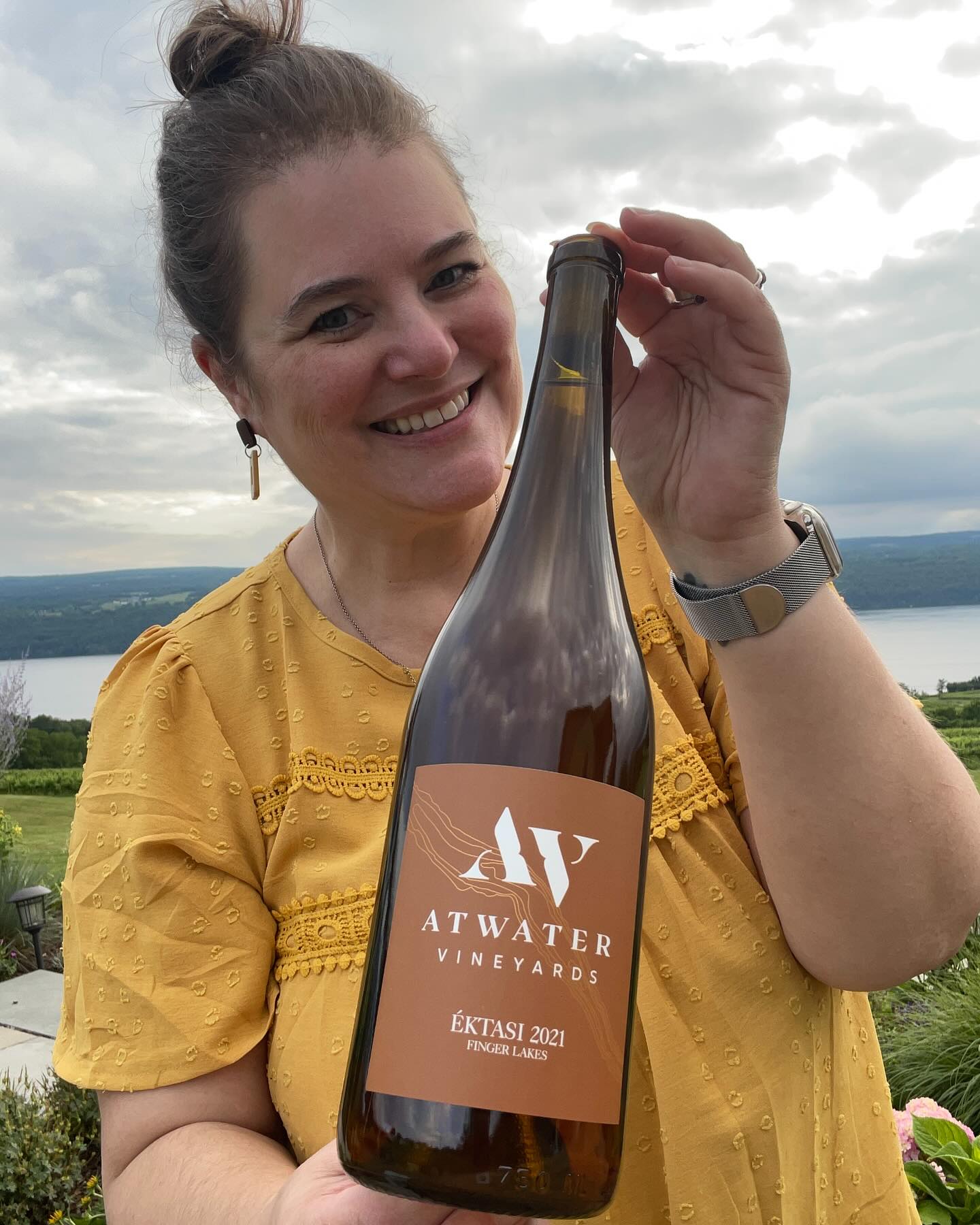 Welcome to the family, Èktasi! The Greek word éktasi (έκταση) translates to “expanse” in English. We believe this perfectly reflects Atwater Vineyard’s skin-fermented blend, an enthralling wine with intense and complex flavors that will open your palate and delight your senses.
The nose of the Èktasi 2021 (57% Gewürztraminer, 29% Riesling, 14% Chardonnay) offers complex notes of dried flowers, marmalade, and candied lemon peel. On the palate, concentrated flavors of apricot, oranges, roasted almonds, and rose tea lead to a finish accompanied by soft tannins and bright acidity. Yamas!
With only 169 cases produced, we expect this vintage to sell out quickly! It is available in our tasting room or online, or if you have a favorite local wine shop, tag them in the comments!