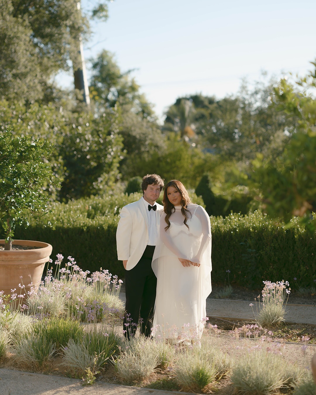 Nicole & Justin wedding in Pasadena, literally the sweetest humans 🥹 and her design for her wedding was such a fun one.
Planner: @sparklingsoirees
Cake: @cakequeenla
Florist: @underground_melody
Drapery: @rosalia_road
Catering: @24carrotscatering
Content Creator: @mybiggestadventure
#pasadenaweddingphotographer #losangelesweddingphotographer #newportbeachweddingphotographer #beverlyhillsweddingphotographer #sandiegoweddingphotographer