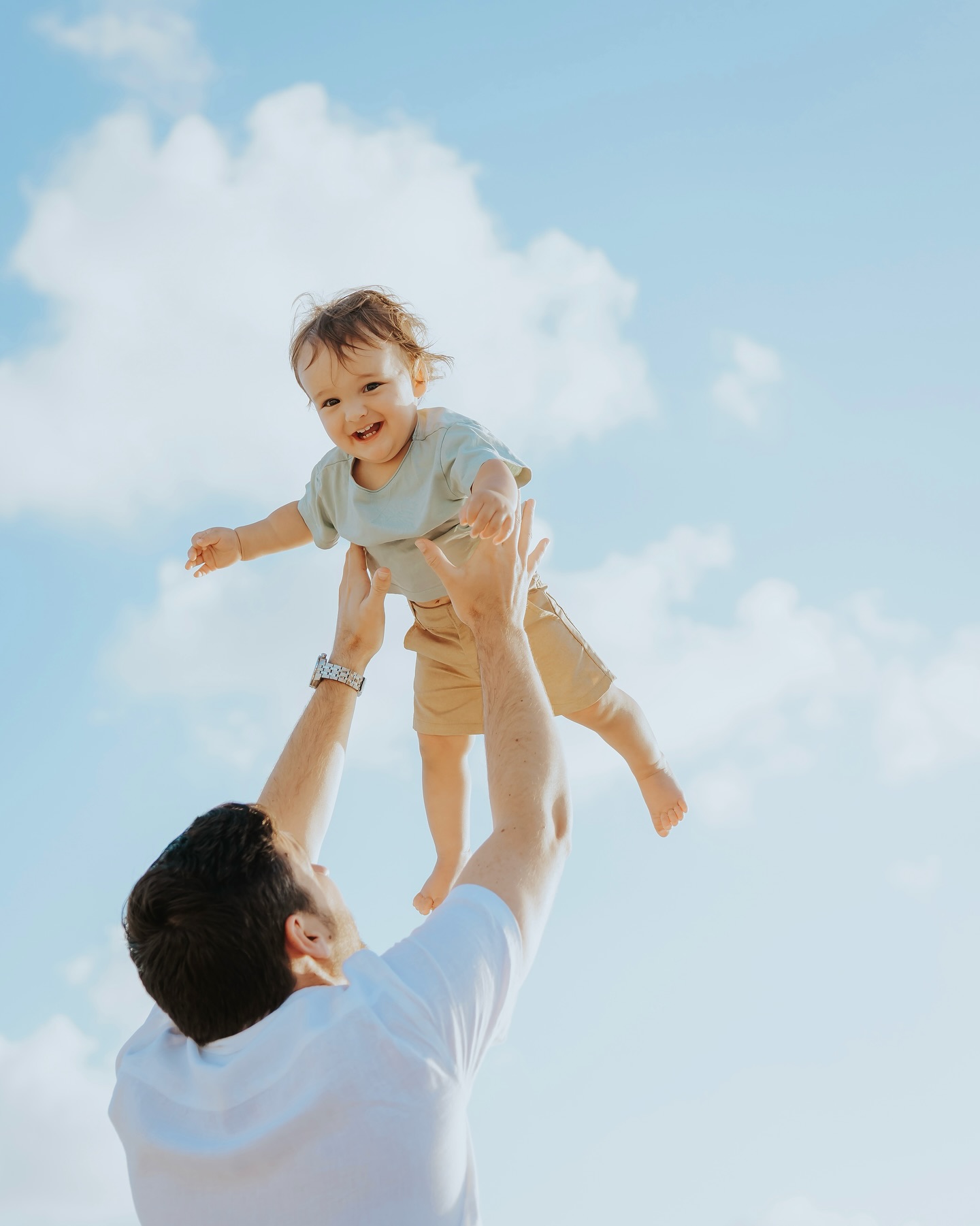 This little dude was not having it at the session but we still managed to capture some great shots!
#flkeysphotographer #flkeysphotography
#marathonfl #marathonflorida #marathonfloridakeys #floridakeysphotographer #duckkeyphotographer #marathonfl #marathonflorida #flkeys #floridakeys
#familyphotography
#hawkscayphotographer #hawkscayphotography #hawkscay #hawkscayresort
#islabellaphotographer #islabellaphotography #islabella #islabellabeachresort #marathonfloridaphotographer