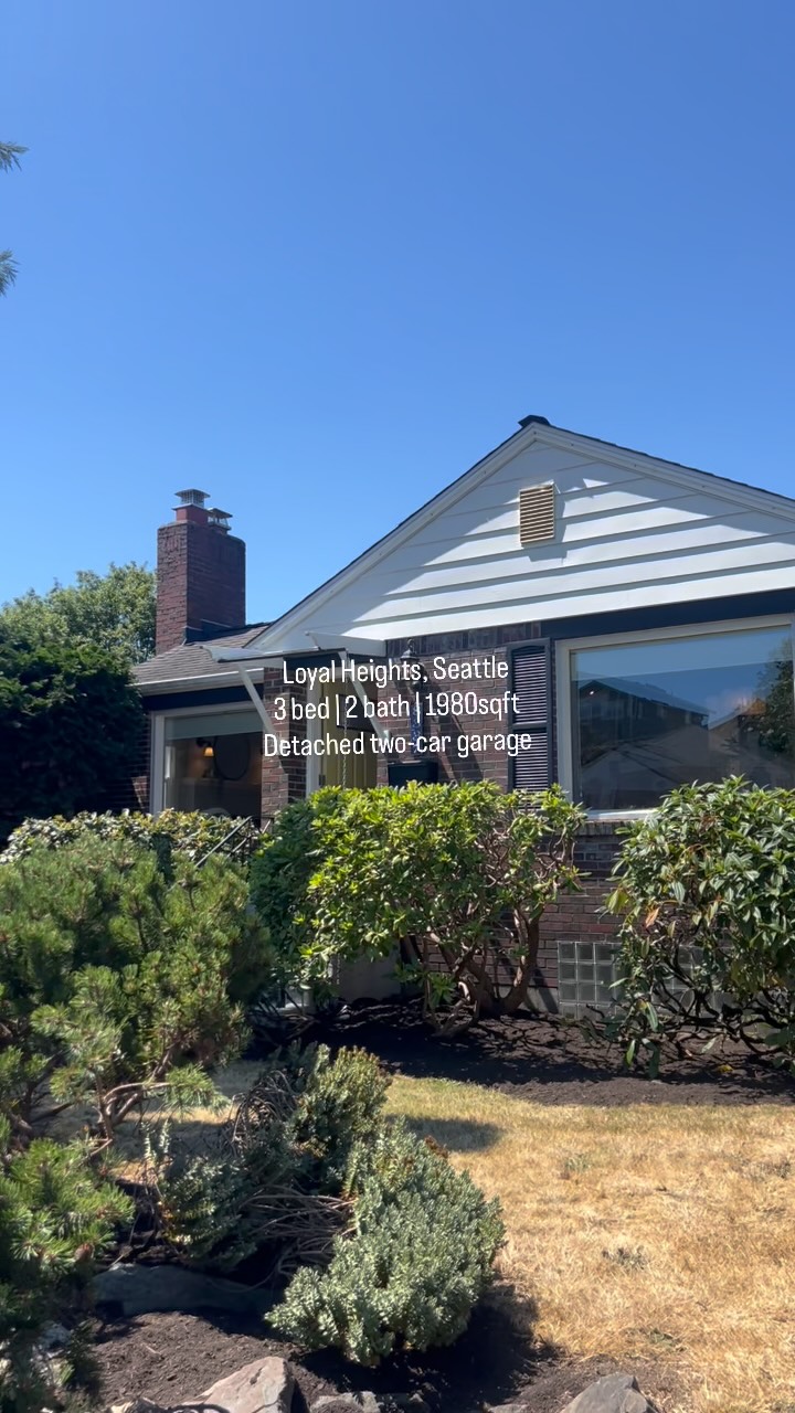 A 1940’s charmer!! I’m a sucker for this style home. And in one of my favorite Seattle neighborhoods. Close to Golden Gardens, Sunset Hill, and everything Ballard offers, while being on a quieter residential street
3 bed | 2 bath | 1980sqft | offered at $1.065M
Listed by: @mindysellsseattle & @lynnblind_seattle | Windermere Real Estate Co.