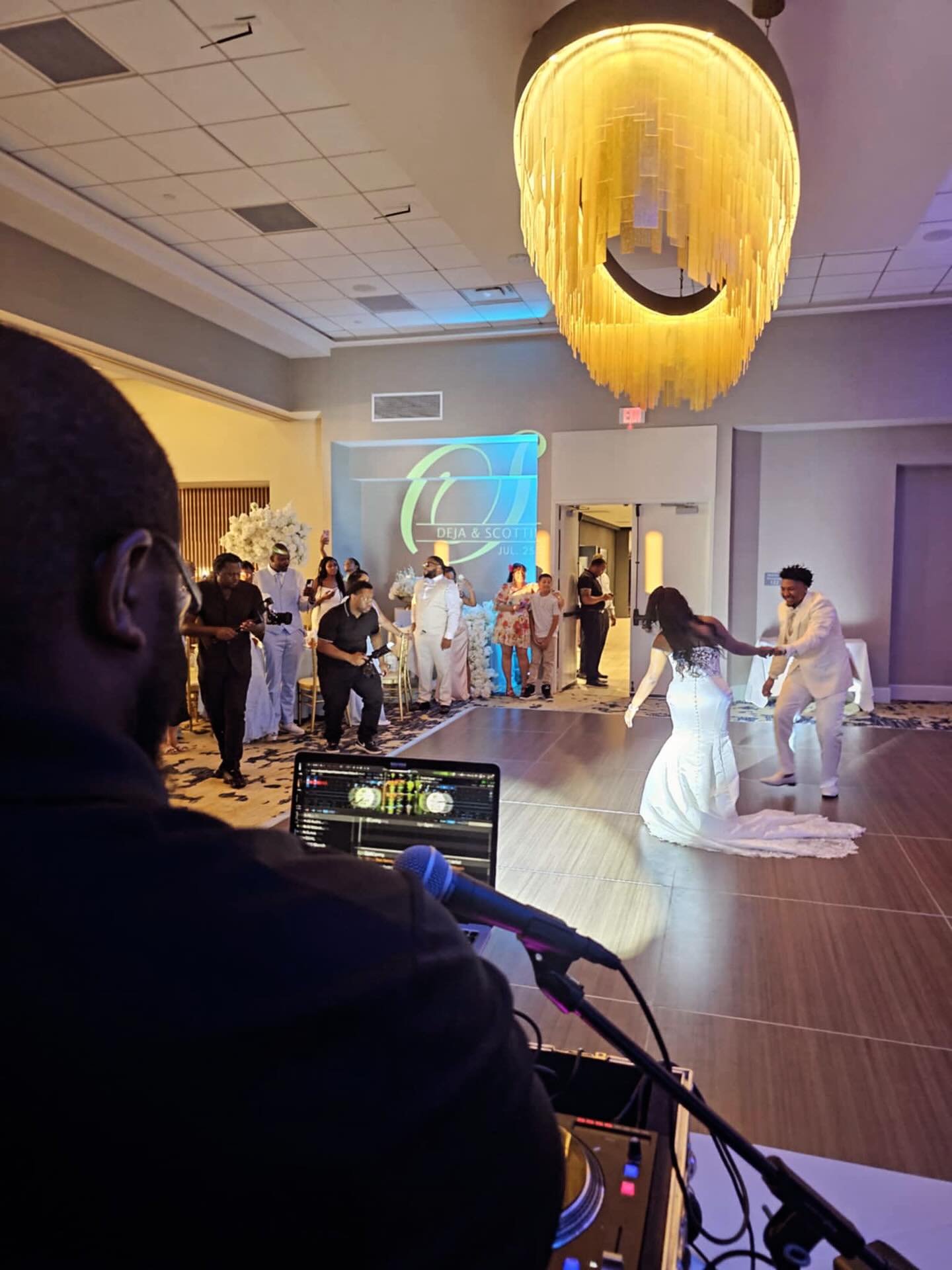 The vibes from this weekend was unmatched. It’s nothing in this world like Young Black Love. Congrats to the Spikes. #WeddingDJ #hamptonroads