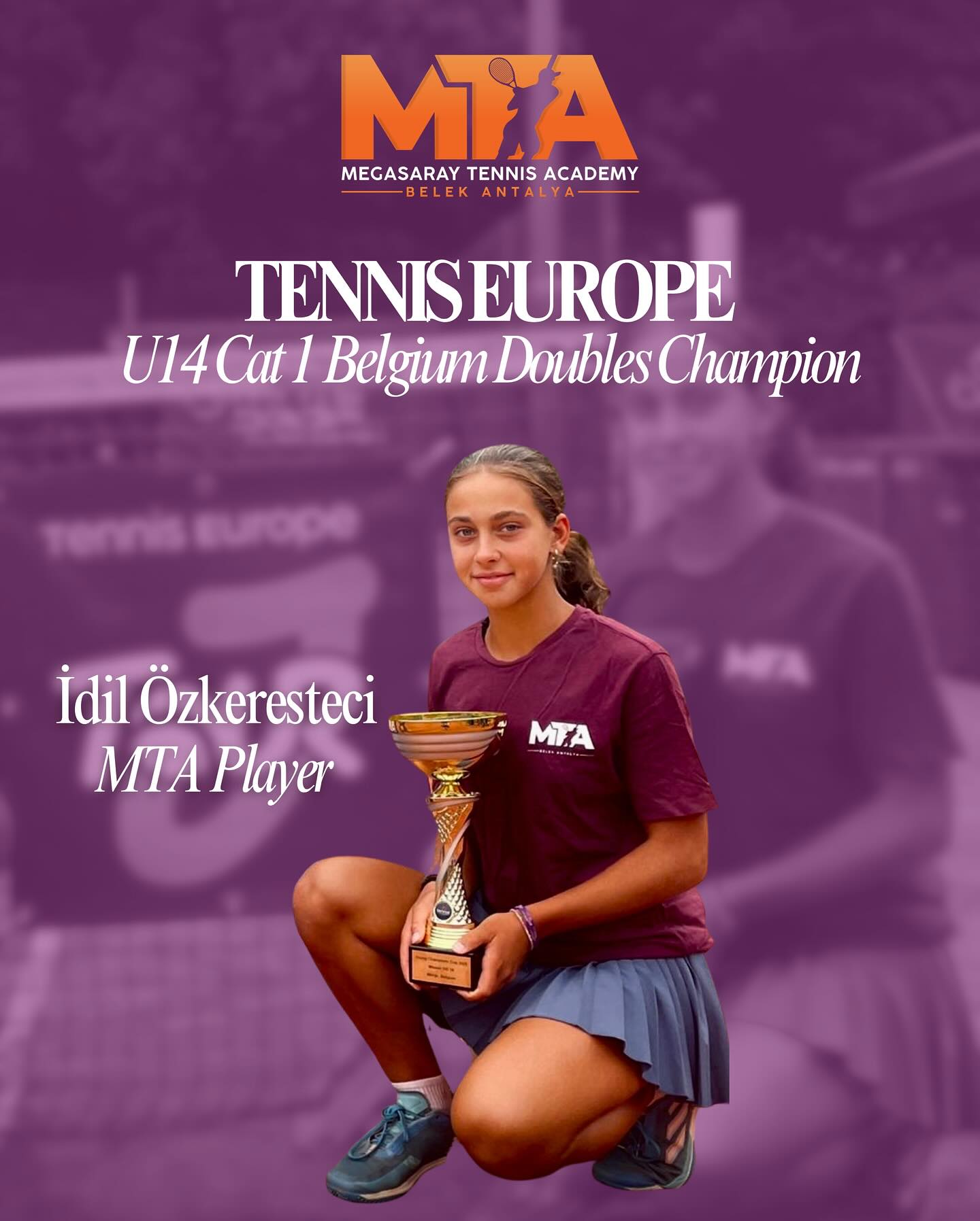 Tennis Europe U14 Cat.1 Belçika Çiftler Şampiyonu olan sporcumuz İdil Özkeresteci’yi tebrik ediyoruz.?⚡️
MTA Megasaray Tennis Academy olarak geleceğin yıldızlarını yetiştirmeye devam ediyoruz.
Congratulations to our player İdil Özkeresteci who became Tennis Europe U14 Cat.1 Belgium Doubles Champion ?⚡️
As MTA Megasaray Tennis Academy, we continue to train the stars of the future.
#MTA #MTAMegasarayTennisAcademy #TennisEurope #İdilÖzkeresteci #TennisTournament #Tennis
