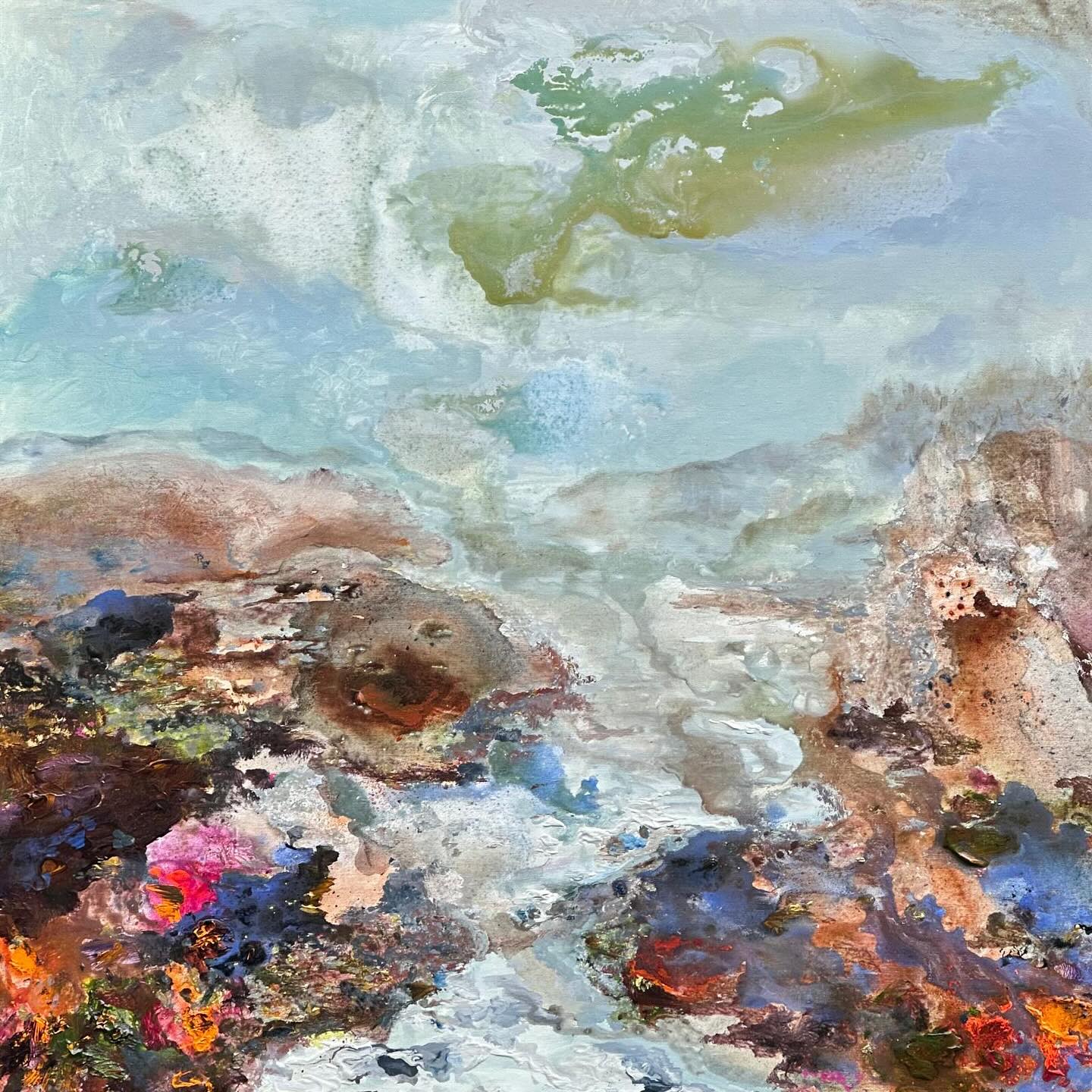 ? HATTI PATTISSON: NEW SUMMER COLLECTION FROM THE STUDIO ? We are delighted to present this fabulous body of work inspired by Hatti's surrounding Scottish landscape, recent travels to the Isle of Skye and her Perthshire views from home especially. Hatti has vivid memories of visiting family on the Isle of Skye and its is a subject closer to her heart. With her latest trip she had time to explore and gather fantastic inspiration. This collection celebrates some of the majestic natural landmarks, which are so steeped in folklore and mystery. This is her first collection of works from predominantly Skye, and she hopes to revisit soon to further absorb the beauty of this famous island.
Hatti's mesmerising pieces capture the essence of Scottish island life in an entirely unique painting style. They allow us to transcend from the noise of our everyday, modern lives to a landscape which has been deemed so powerful since centuries ago. What a fabulous collection we are able to offer you for sale this August ☀️ We are so delighted to represent Hatti and be a part of this exciting journey which we know lies ahead for her ?? #artgallery #artforsale #scottishart #interiors #buyart #artcollection #perthshire #skye #artfortheday✌️ #artwork #artforthehome #artists #painting