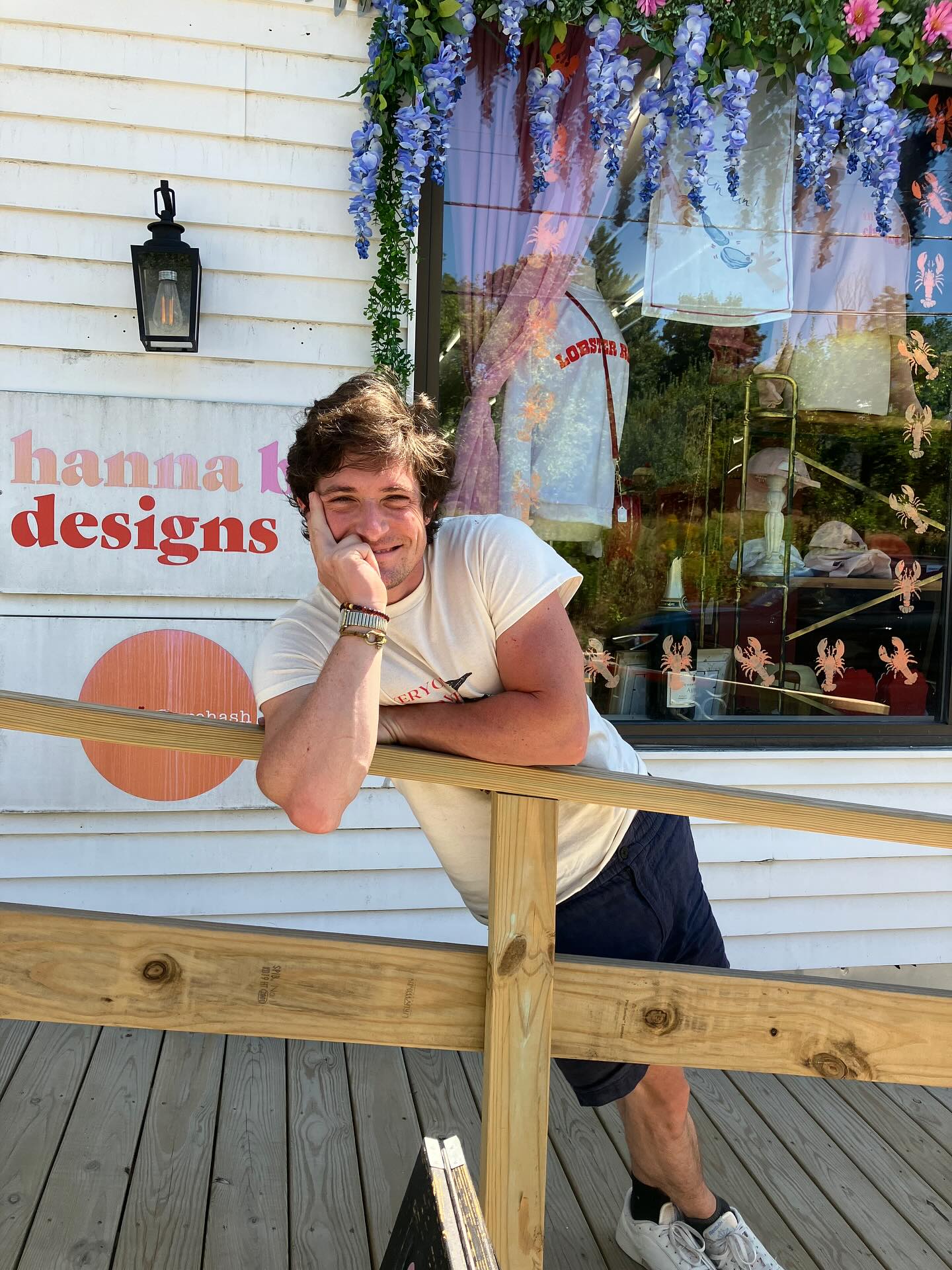 Got a lovely visit from our famous Loon Love shirt model. Donning his own shirt about town! Come get yours!
Open daily 10am-5pm
#bluehill #maine #loon #mainebirds #smallbatchclothing #smallshops