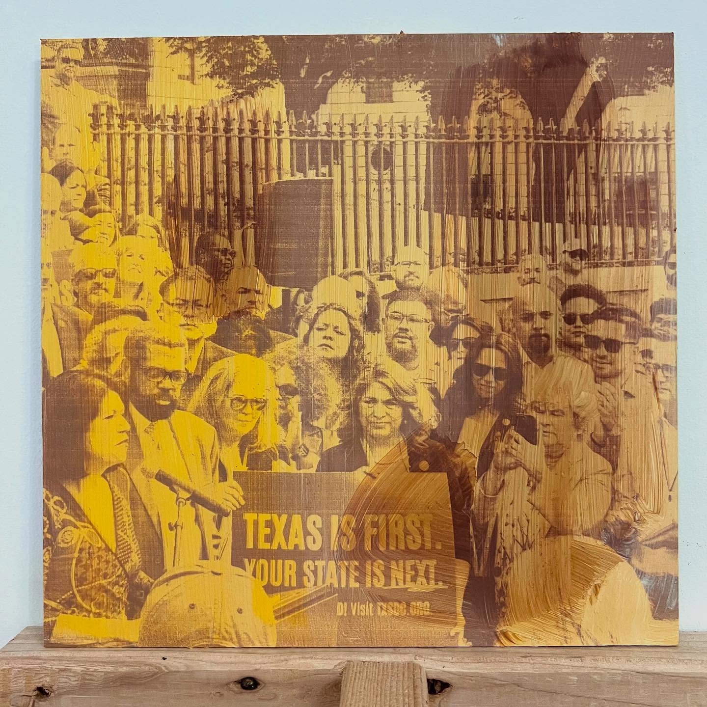 “Texas Is First”, 11.5” x 12”, laser-etched acrylic paint. Certain leaders in this country continue to strain the limits of democracy. Don’t let them. Speak up and stand up.
.
.
.
#fineart #contemporaryart #texasgerrymandering #gerrymandering #politicalart #laserart