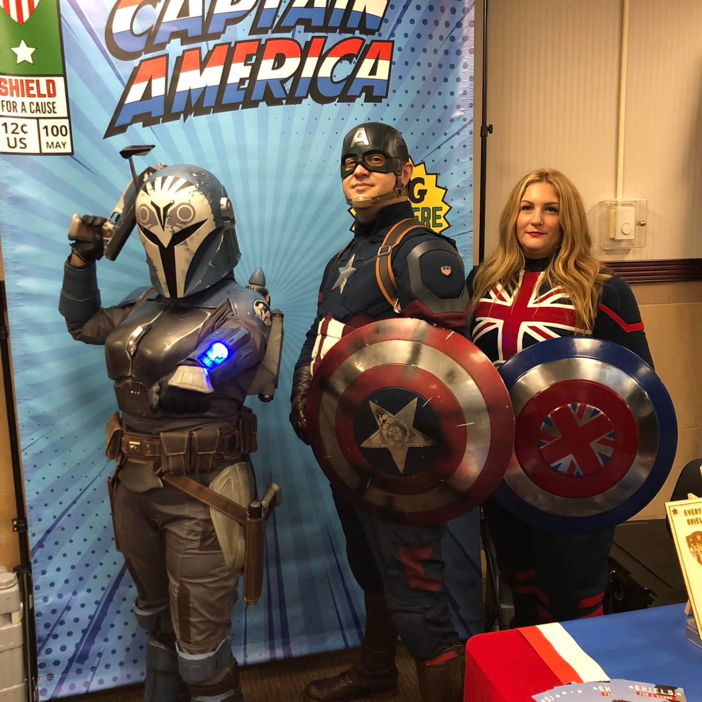 Multiverse Heroes Unite!! A great time was had yesterday at Lehigh Valley Comic Con in Schnecksville. Comics, characters, and cosplayers were among the highlights of the day. 
These dynamic three stand for Justice... for freedom... for Mandalore!!
🗝🪨🛕
www.keystonespire.com