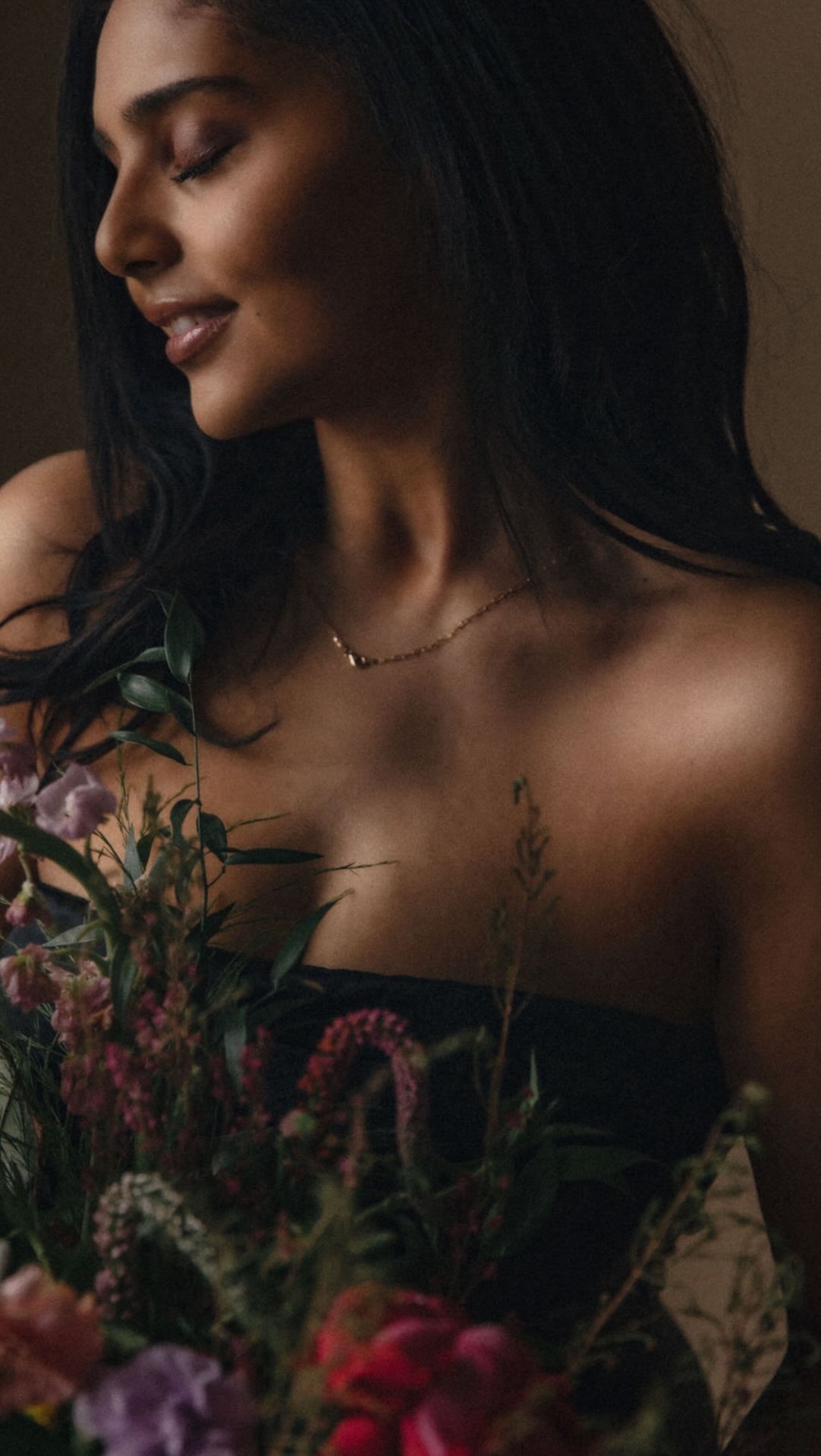 it’s all for you, everything i do
🤎
Venue: @langhamboston
Photograhper: @thedeareststill
Bridal Designer: @akmaral_bridal
Florals & Candles: @lexipalumbo
Creative Direction: @akmaral_bridal & @thedeareststill
Hair and Makeup: @kimberly_marie_hair_artist
Hair: @miriamdiass_beauty
Makeup: @beauty.bynatalie_
Hair: @amandabianchibeauty
Makeup: @leticiaduartebeauty
Stationary: @sfb.media
Content Creation: @contentbyjm
Tabletop and Linen Rentals: @peakeventservices
Tuxedo Designer: @aldos_formals
Models: @rashanaw
Models: @brendanleavitt
Models: @brennanfromm
Models: @saruda_official
Models: @guimaraes.fs
Models: @mr.karl_m