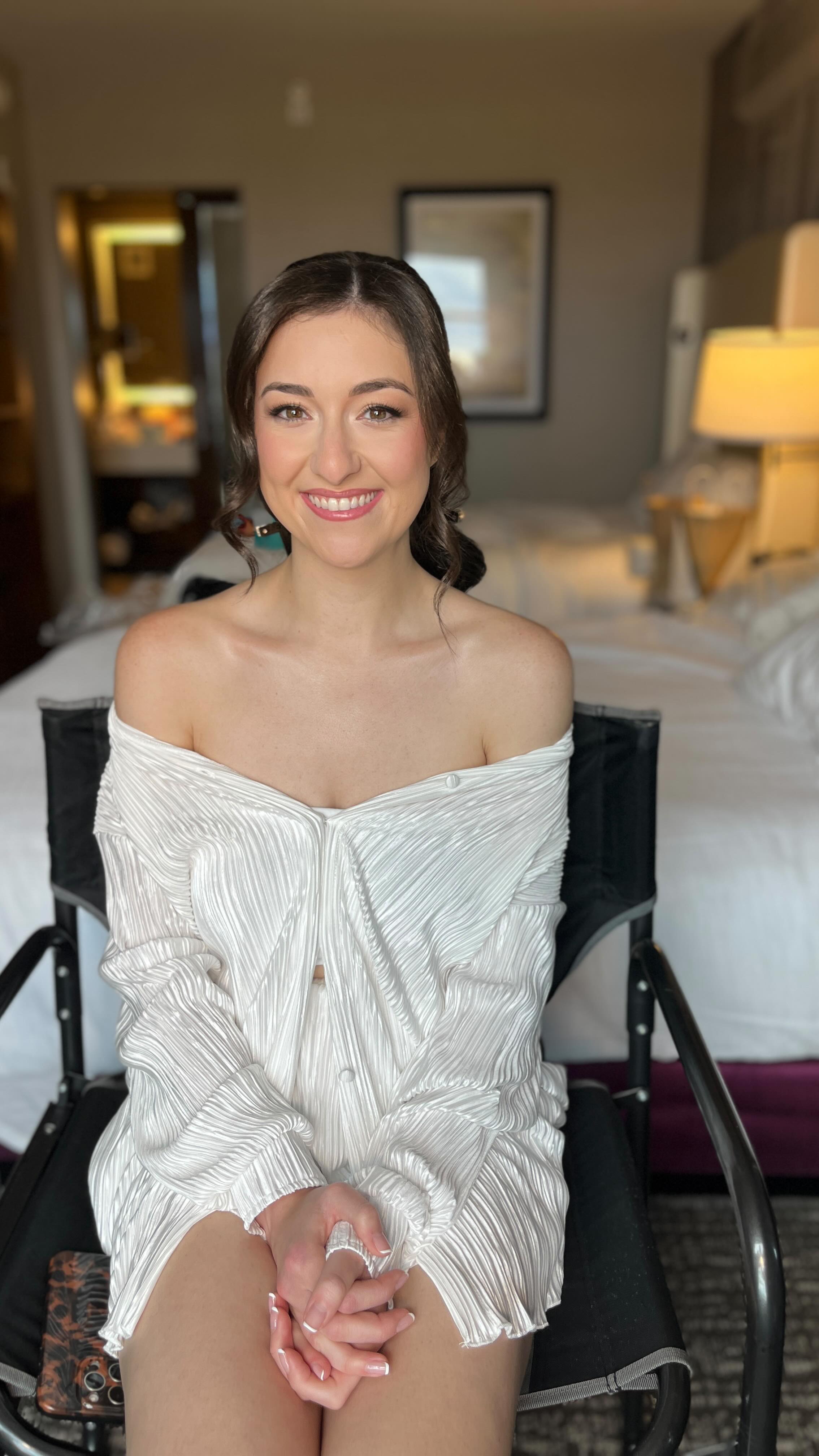 Alyssa sat down a Miss ➡️ walked out a Mrs. 👰✨
There’s nothing like the magic of a bridal transformation — from the nervous excitement of the morning to that final ready-to-say-I-do glow. 💕
Brides, this is YOUR moment: the hair, the glam, the confidence… everything comes together right here. 🪄
💌 2026 brides, our books are open — let’s create your dream bridal look. Email us to reserve your date before it’s gone!
💍 Drop a “✨” if you love a good before & after!
💒 @stonehousenj
✂️💋 Natalie & Seida
👰 @castlecouture
Bride is wearing 24” @luxyhair classic extensions in the shade Chocolate Brown
Clip-Ins
Use our #luxyhair code at check out to Save: HS-BEAUTYBLUSH
#NJBridalHair #NorthernNJBeauty
#LuxuryBridalMUA
#BridalHairAndMakeup #WeddingMakeup #glamwaves
#BridalUpdo #njbride #njwedding
#MissToMrs #luxyhair #luxyhairpartner
#BeforeAndAfterBride
#LuxuryWedding
#GlamBridalLook @alyssasperlz