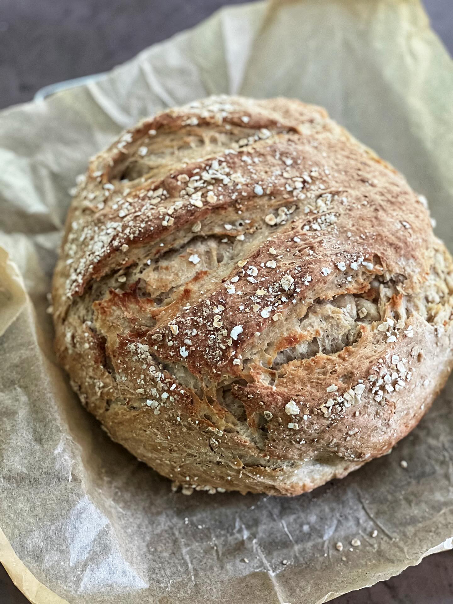 So, here is the result of this morning’s bread baking with leftover porridge ☺️👍 It’s so good!
I made double the amount and baked it in a Dutch oven/cast iron pan as shown in my reel but you can bake it in a loaf tin.
This gorgeous recipe is by @tamsinbh and was published in @sainsburysmag - the link is in my linktree bio ☺️
So delicious and a great way to use up leftovers - love it! Enjoy!
#bread #breadbaking #porridgebread #leftovers #plantbased #homemade