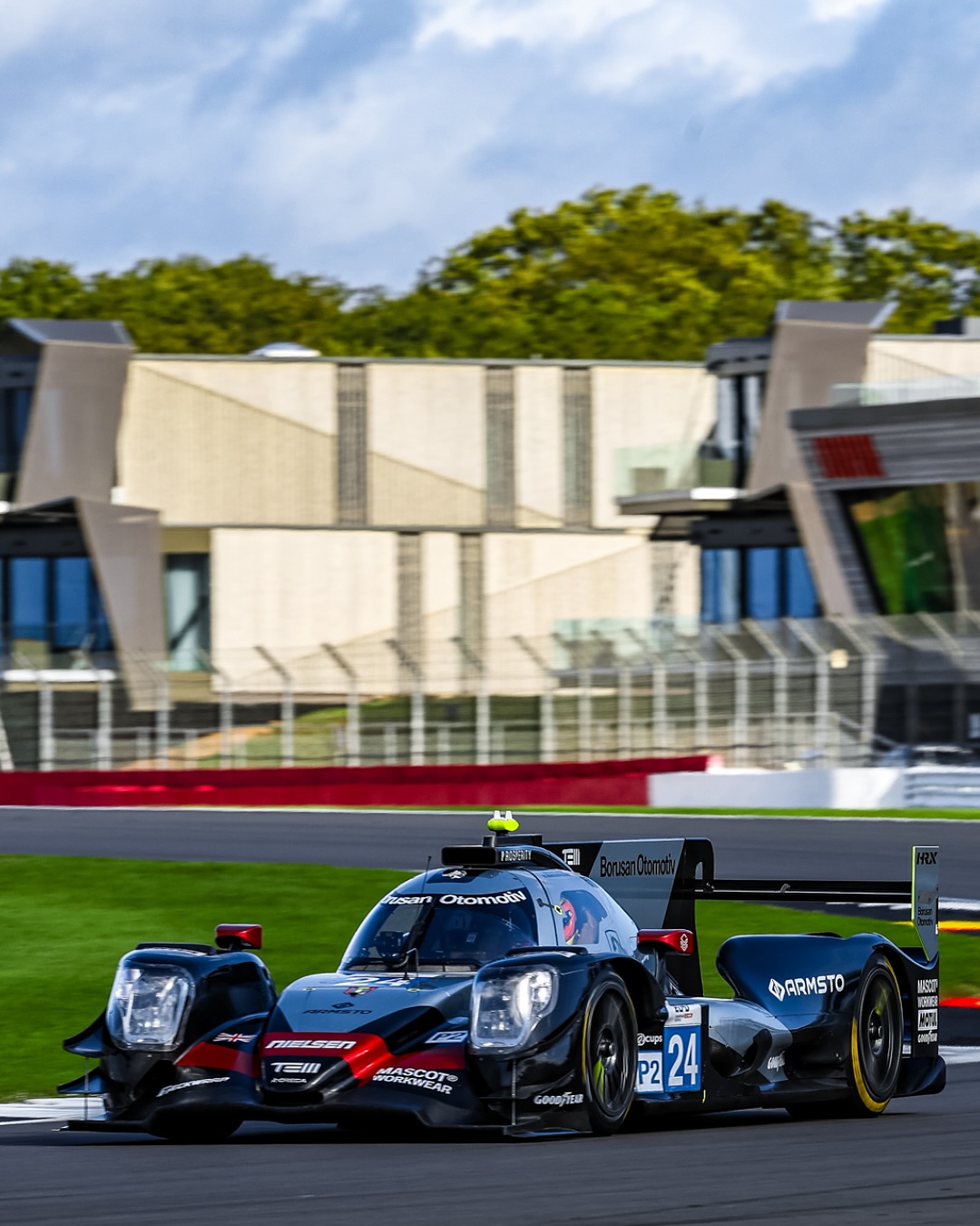 ?? Good to be back at @silverstonecircuit for the first time in six years!
The weekend was not kind to us in the end but to have everyone’s friends and family there made it very special (and busy!), if only the race had gone our way!
We will be fighting back again at the last round in Portimao to end the 2025 @elms_official season on a high ??
? @dsc_snapper