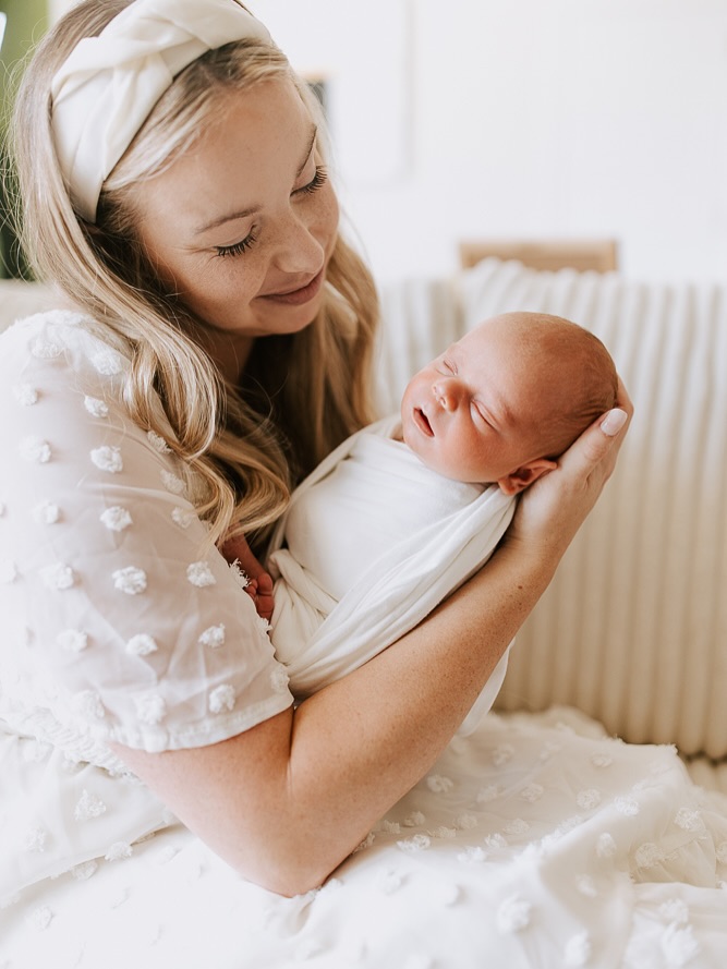 I am always so thankful and have to pinch myself that I get to captures these moments for new parents. I will forever be grateful that I get to part of the time that is so sacred and fleeting. Little Finley was an angel on earth for sure! @scubakota