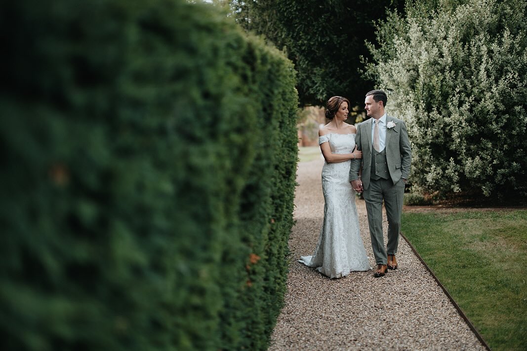 Laura & Billy. We were luckily enough to be a part of this special day, at one of the most beautiful venues @blake_hall_weddings. Capturing family together and celebrating love between this couple was truly magical. Creating their gallery has been so lovely, delivery a clients wedding photos will always be a total pleasure! @blake_hall_weddings @springfieldflorist @buntyscakes @chantillylaceessex @weddinghairboutique @vivienne.makeup