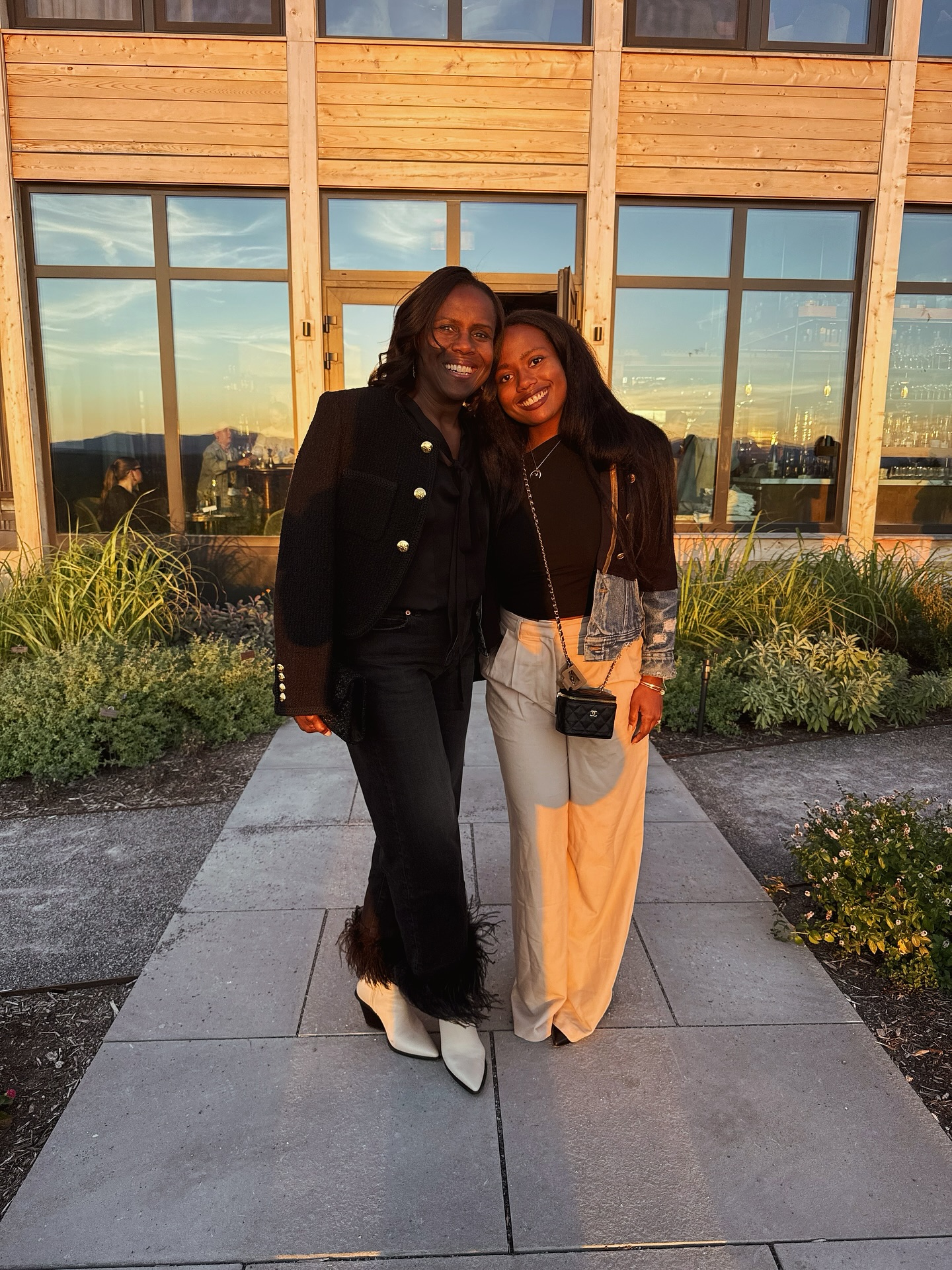 A day late because I was so busy living in the moment celebrating my beautiful mamma. Love you and very happy birthday, Mom! 💗🎉🎂🥳