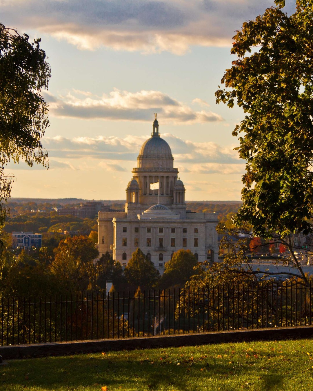 Happy National Rhode Island Day!
From historic streets and world-class dining to creative festivals and waterfront views, Providence is proud to be at the heart of the Ocean State.
Here’s to celebrating all the small but mighty wonders that make Rhode Island one-of-a-kind—and all the big experiences waiting right here in the creative capital.
#NationalRhodeIslandDay #ThinkPVD #ProvidenceRI
