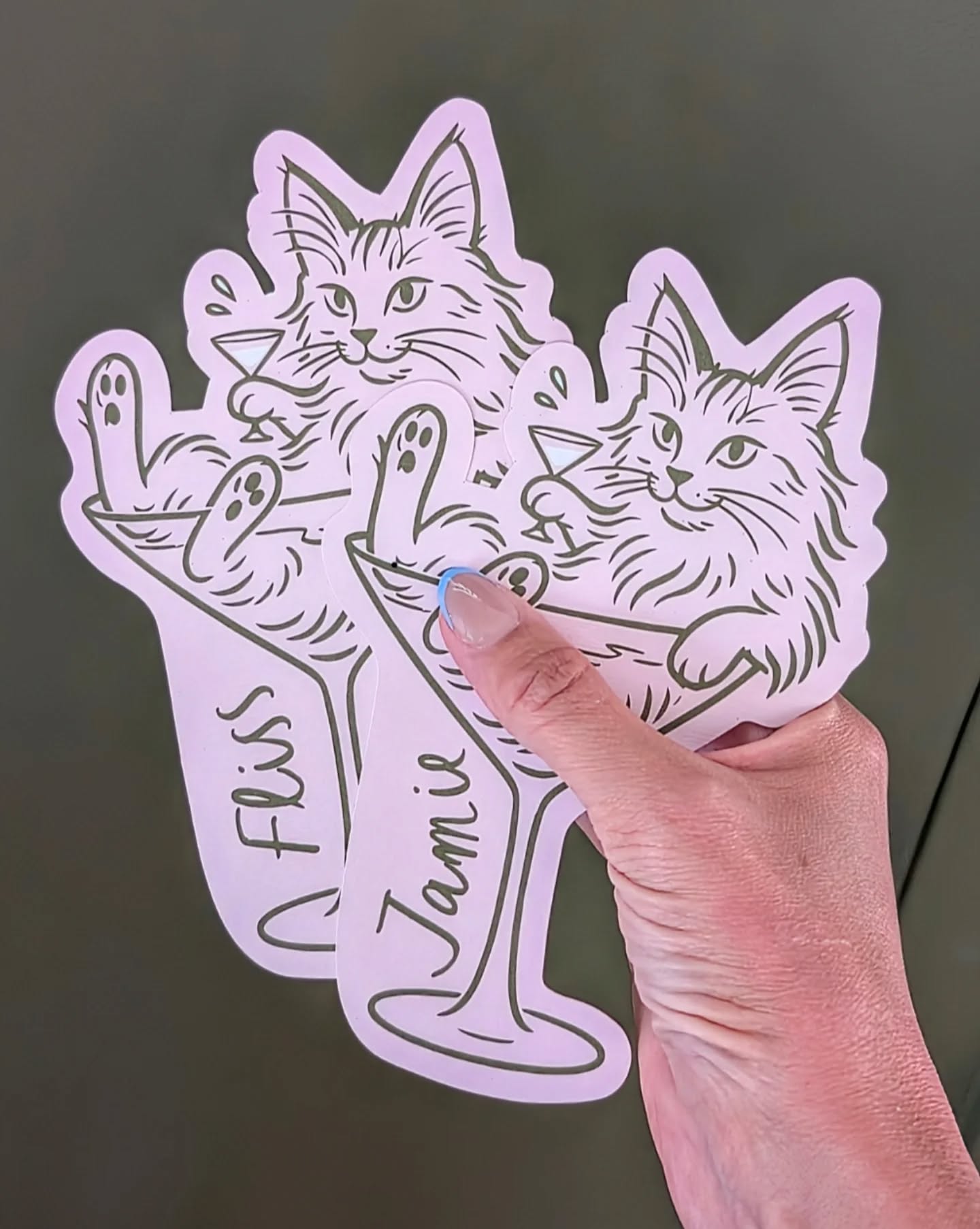 For F+J - Stationery with personality: part chic, part playful + just a dash of cat-in-cocktail 🍸
#londonwedding
#WeddingStationery