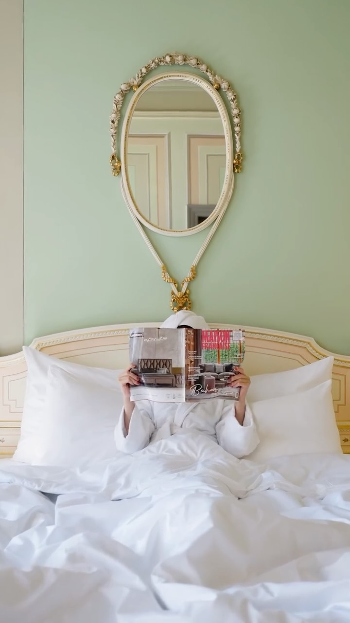 Tarihi ihtişam ile modern dokunuşların buluştuğu bir atmosfer... Her detay, misafirleri farklı bir dünyaya davet ediyor. ?
Where timeless heritage meets contemporary elegance... Every detail welcomes guests into a world of its own. ?
#BosphorusPalaceHotel #istanbul #bosphorus #heritagehotel #boutiquehotel #timelessbeauty #architecture