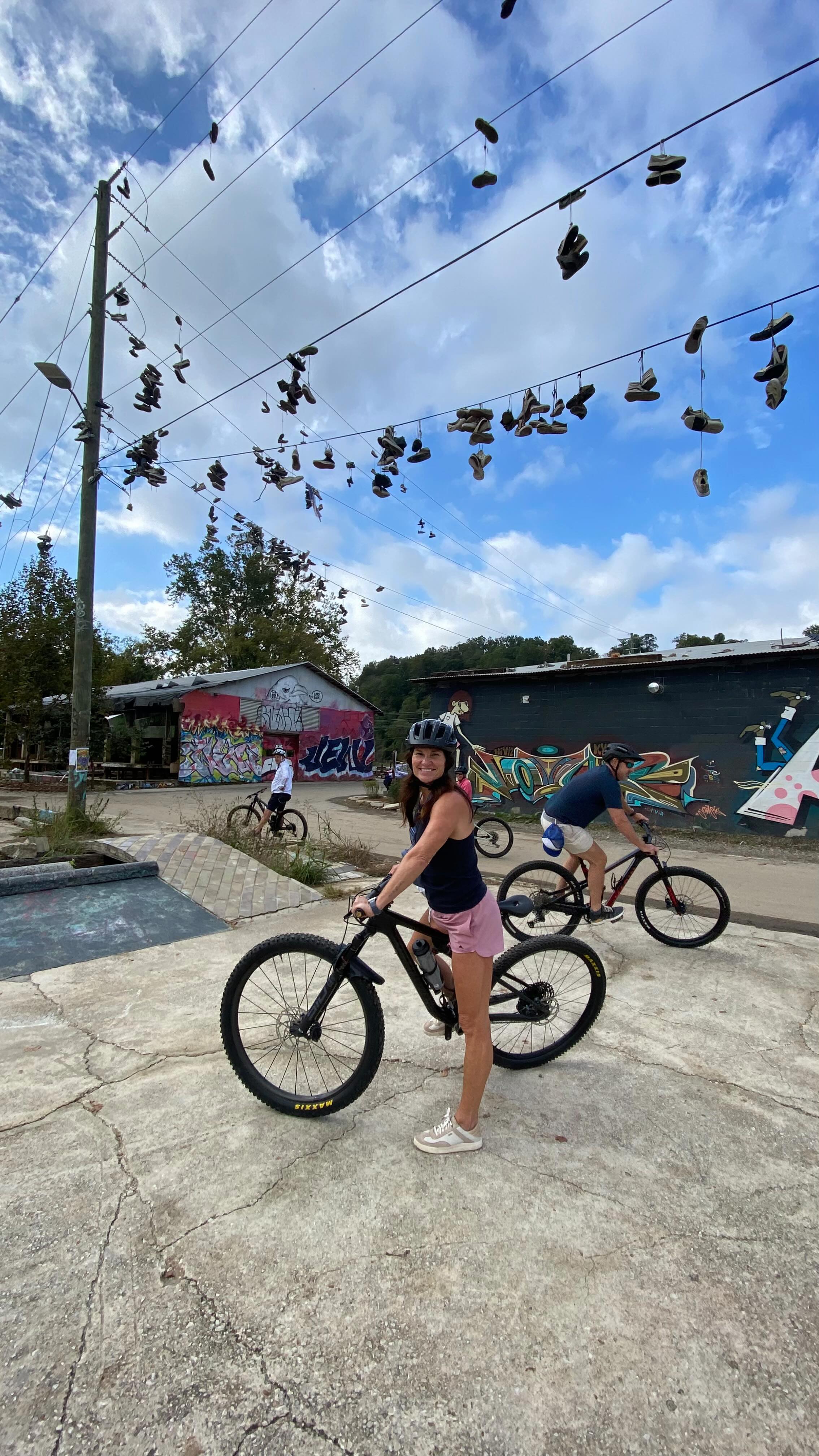 Asheville Trails & Taps! Guided bike tours since 2019. Choose your tour!#asheville #828isgreat #northcarolina #rideyourbike #guidedbiketours #mountainbike #brevard @explorebrevardnc @exploreashevillenc