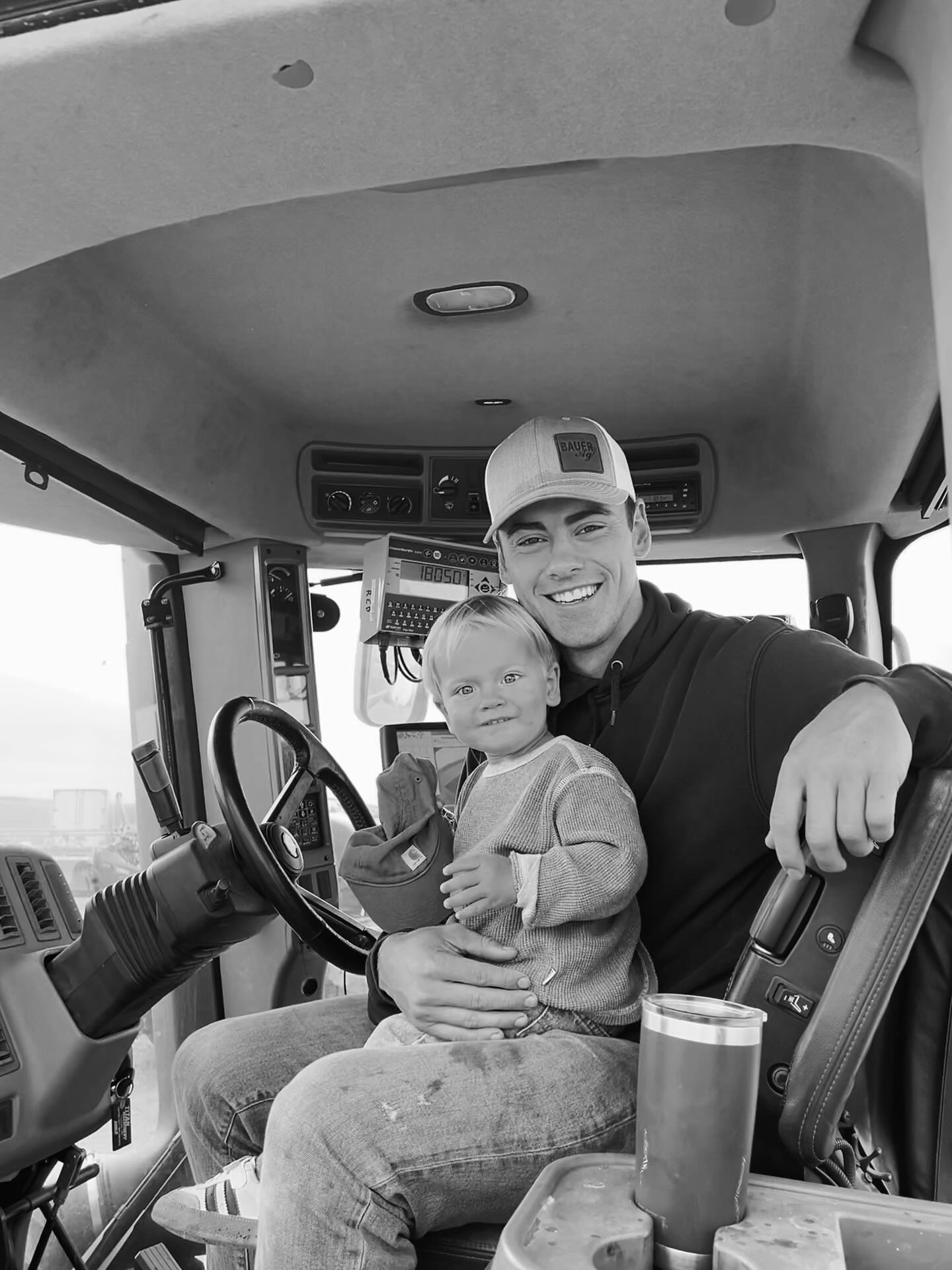 Harvest 2025 is well underway! Thankfully we’ve got Rejoice Coffee over in Dumont to keep our crew caffeinated! 😉☕️