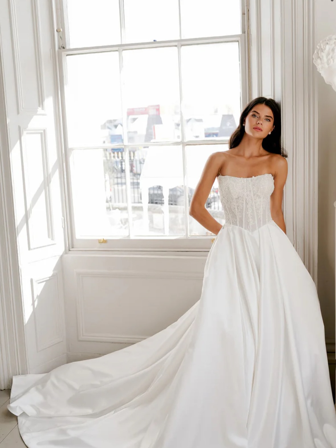 🤍Meet Abby🤍 She is simplicity with an edge. A beautifully designed gown with movement & structure. A gown as visually striking, yet as timeless as the woman who wears her. @lapremierebridalofficial #lapremiere #bridetobe #ctbride