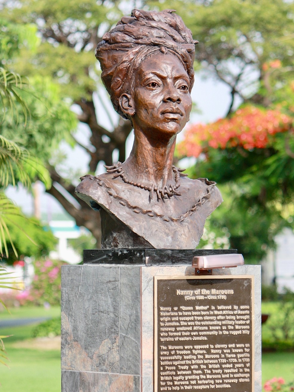 The Watson legacy: Telling Jamaica’s story through art. From Barrington to Kai, the Watson family has used art to capture the soul of a nation – it struggles, triumphs and timeless beauty. Explore how their legacy continues to shape Jamaica’s cultural history. To read the full story, please visit the link in our bio.
#JamaicanArt #JamaicanArtist #CulturalHeritage #ArtHistory #BasilWatson #TheWatsonLegacy #JamaicanHistory #jamaicanculture
