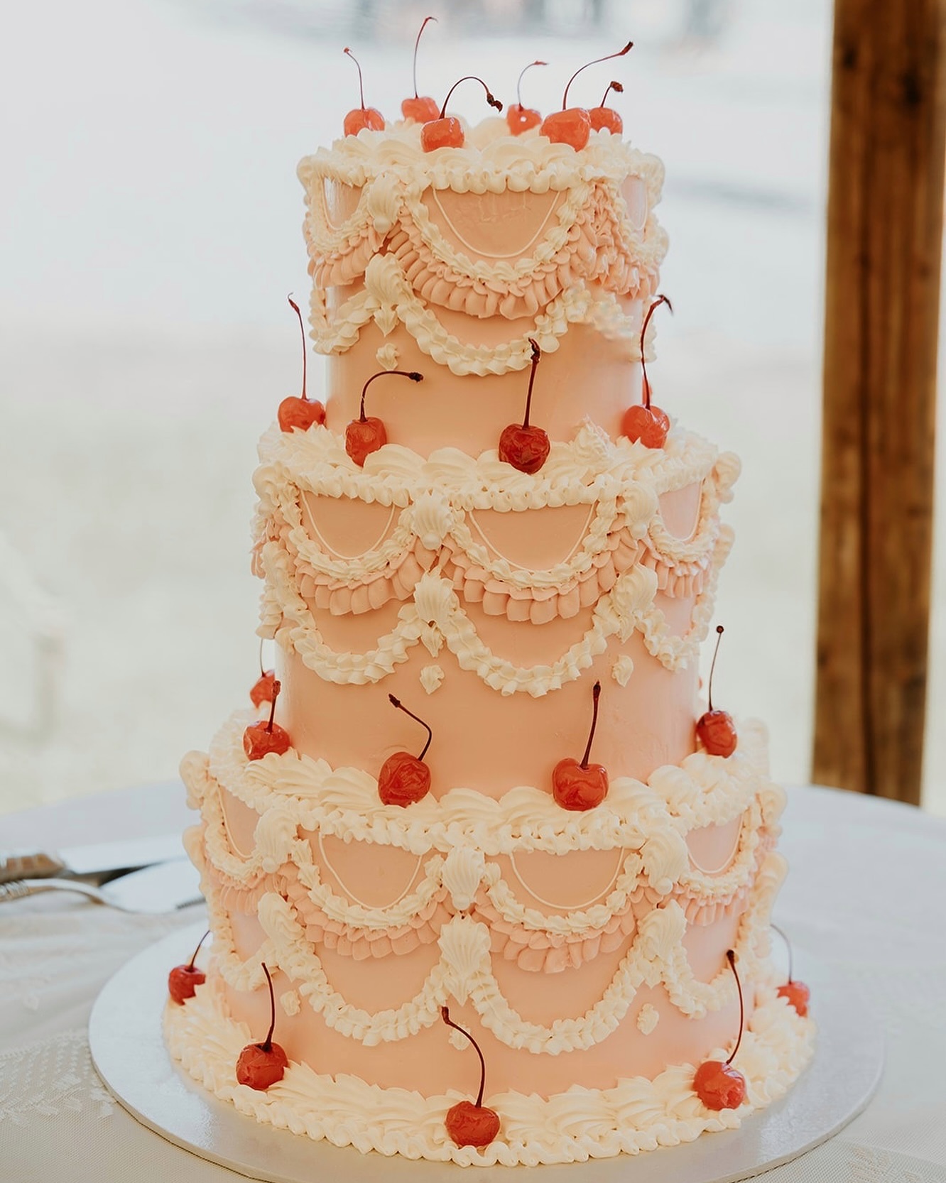 I’ve loved creating so many different variations of Lambeth-style cakes this season – each one a chance to play with colour, texture and detail.
This fabulous pink design for Amelia & Osh was such a fun one to bring to life, complete with intricate hand-piping and plenty of nostalgic charm.
@westcountryweddingplanner
@colehayespark
@elizabethgracefloralstyling
@adamsmarquees
@cindyrossiterphotography
@borrowthemoon
@duckandstrawberry
#sweetsatisfactioncakes #weddingcake #weddingcakedesign #weddingsindevon #luxuryweddingcake #lambethcake #pinklambethcake #colehayespark #colehayesparkweddings