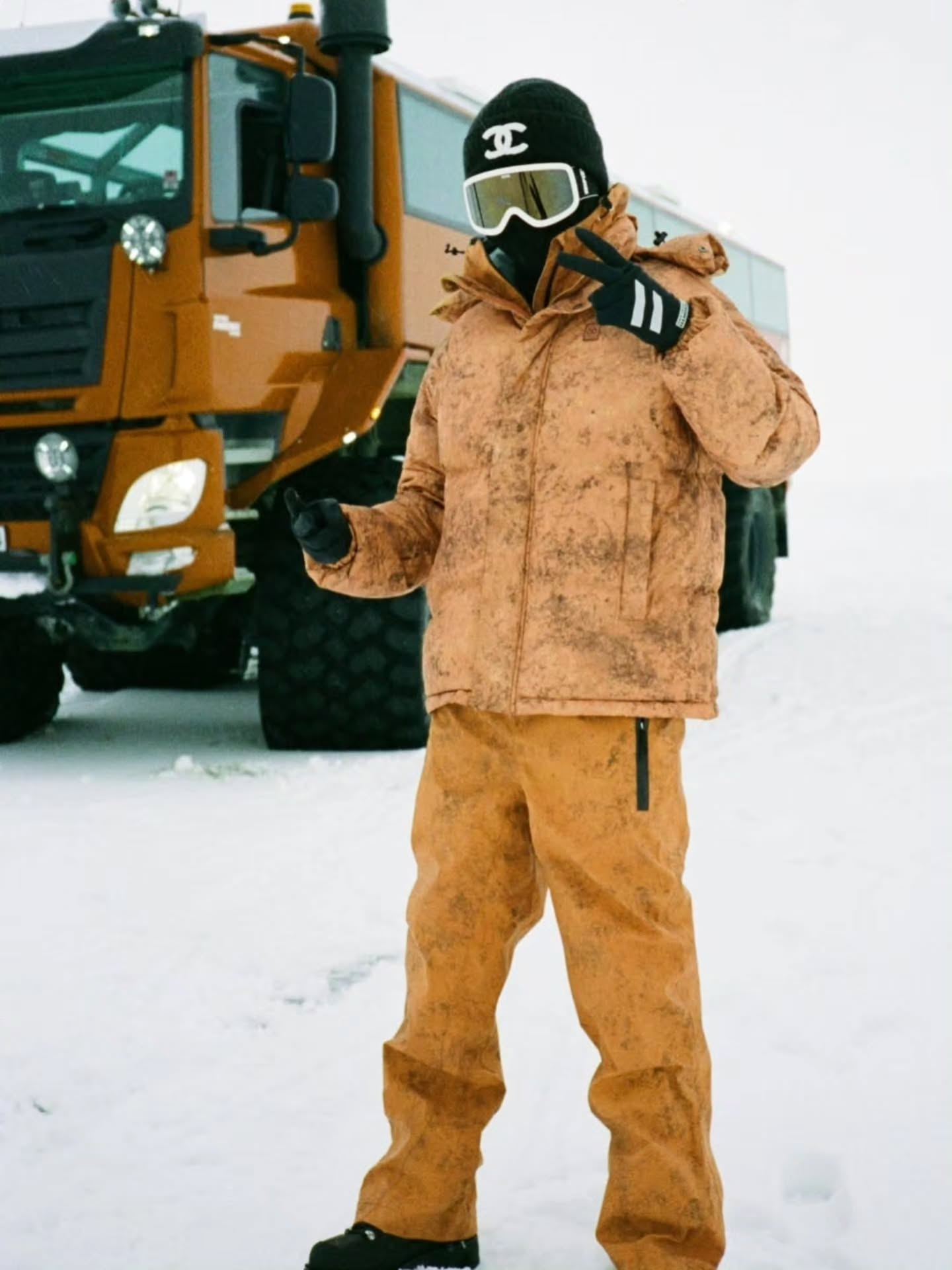 @nemzzz_ on the glacier - shooting his new music video for “8PM”, featuring Sleipnir Glacier Tours ??