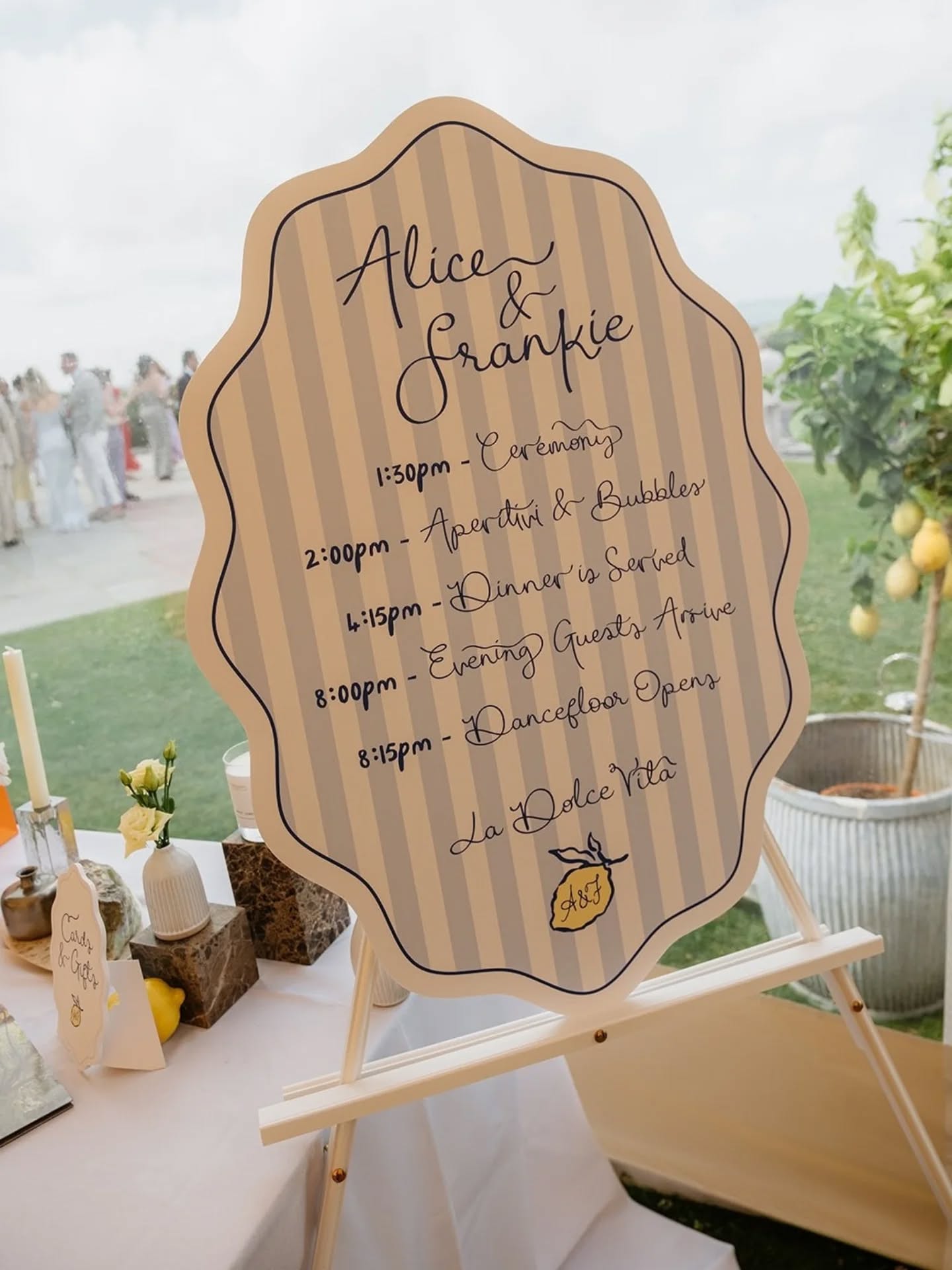 Down that Isle 🐚 Alice + Frankie celebrated at Alice’s family home on the Isle of Wight, blending coastal charm with nods to Frankie’s Sicilian heritage.
Photography: @jasonmarkharris
Stationery: @mapleandrae
Planning: @wedandprosperuk
Film: @harrisfilms.co.uk
Flowers: @flowersbywedandprosper
Catering: @seasonedkitcheniow @chefkevinhendy
Cocktail: @themixologist_iow
MUA: @faiarcher
Dress: @jansistudios
DJ: @ourgirlg
#weddinginspo
#UKWedding
#2026Bride
#2026Groom
#weddingstationery