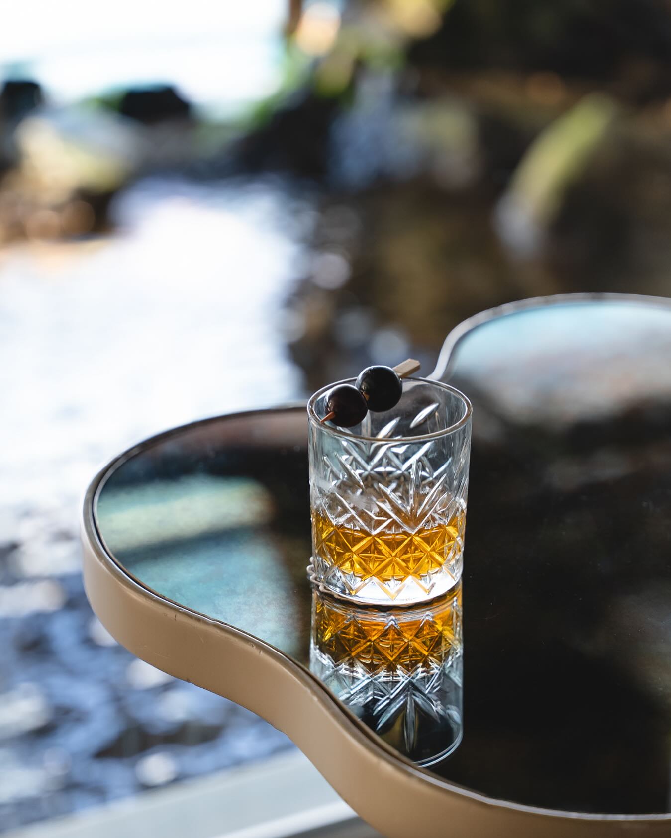 Boğaz’ın huzurlu akışında, zaman durur ve size eşlik eder. ✨
In the serene flow of the Bosphorus, time pauses and stays with you. ✨
#BosphorusPalaceHotel #BoathouseRestaurant #bosphorus #istanbul #moments #serenity #diningwithaview