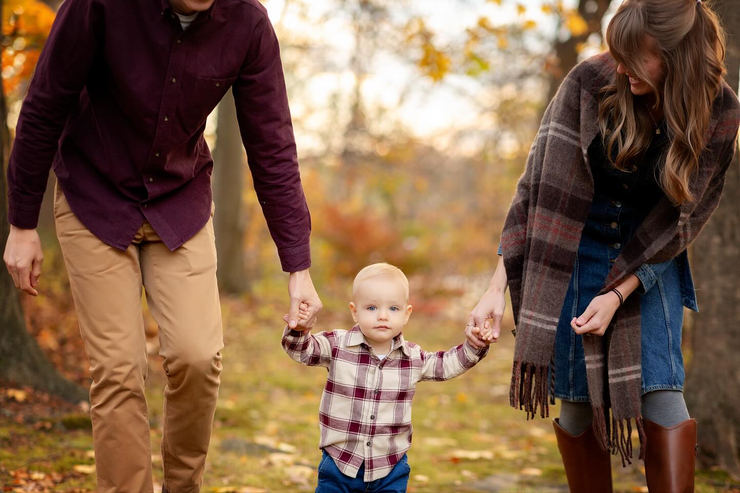 I never realized until about two years ago just how perfect my yard really is. Not only does it give you that picture-perfect sunset, but it’s also become a place where I get to capture so many beautiful memories. This season, my backyard was filled with colorful trees, sweet little smiles, and countless moments in the making. I’m truly so grateful for everyone who came and experienced the magic back here with me.
Booking into 2026
www.tinyheartsphotography.com
#BergenCountyPhotographer #MonmouthCountyPhotographer #FamilySessions #NJPhotographer #NewJerseyFamilyPhotographer #NewbornPhotography #MaternityPhotography #NJBeachSessions #GoldenHourPhotography #OutdoorFamilyPhotos #NJFamilyPhotography #MilestonePhotography #Fresh48Photography #StudioPhotography #LifestylePhotography #DocumentingMotherhood #MaternitySessions #SunsetSessions #FamilyMemories #CandidFamilyMoments #NJFamilyPhotos #InHomeNewbornSession #NJOutdoorPhotography #RiverSessions #MakingMemories #TinyHeartsPhotography