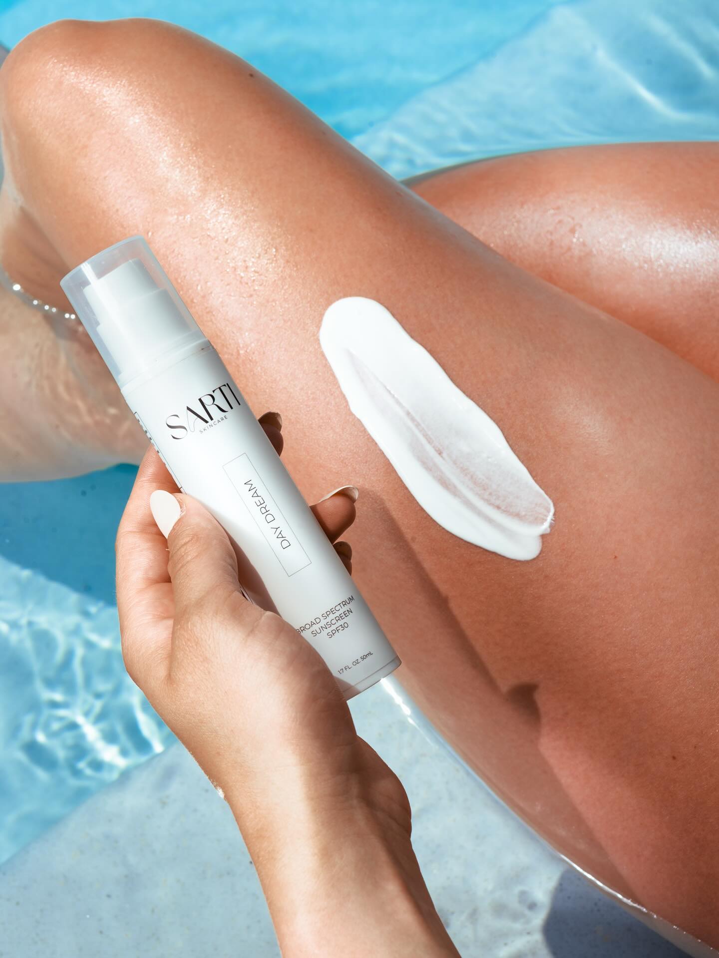 Pool days out of season but protecting your skin is always in season 🩵 WEAR YOUR SPF YEAR ROUND to slow premature aging, avoid Botox, skip acne scarring, prevent hyperpigmentation, keep your skin hydrated and prevent skin cancer 🪩
I have 3 great spf options for you so be sure to ask about them at your next appointment 📆 or shop on SartiSkincare.com