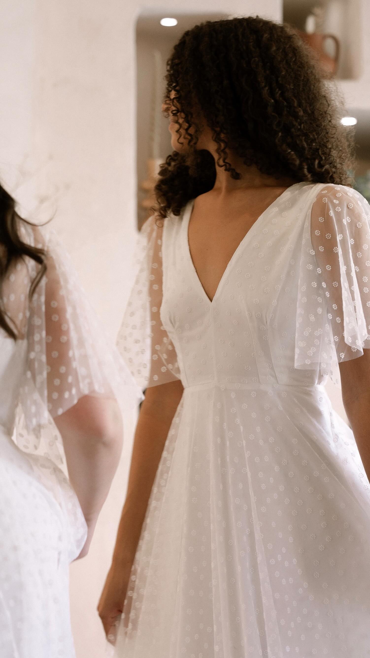 SOMETHING NEW IS COMING 👀✨🤍
Something special.
Is coming soon to Vicki’s Bridal Boutique.
Comment below to be the first to find out 🎀
#MadeInBritain #Britishbridaldesigners #Bespokebridal #Bridalstyle #Kentbridalboutique #sustainablebrand