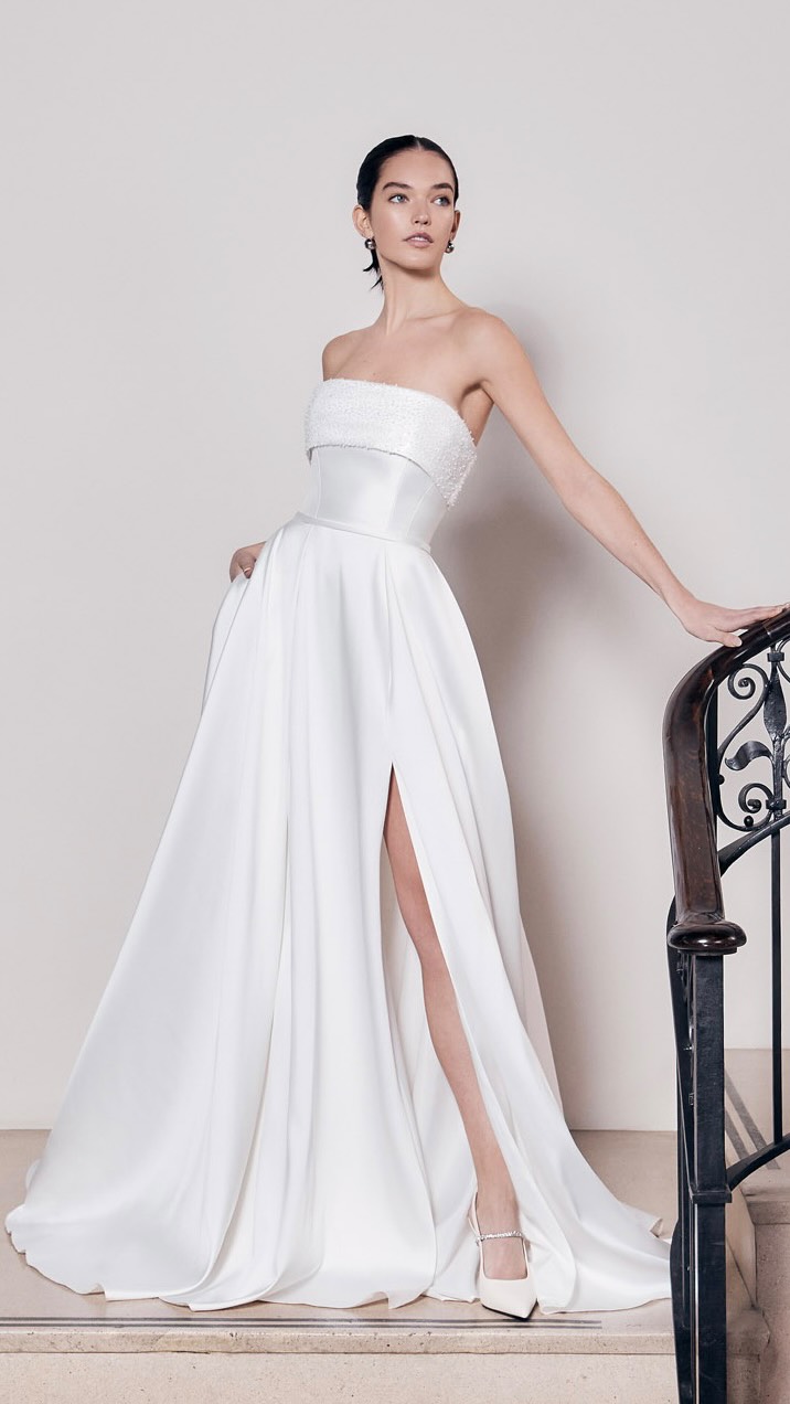 Autumn Wedding doesn’t have to mean sleeves👀
Our top picks for an autumn wedding from The Muse Collection by Kelsey Rose.
1. Sophia
2. Simone
3. Marley
4. Kindra
5. Aurelia
6. Arden
#britishbridaldesigners #bridalstyle #kentbrides #kentbridalboutique #weddingdressinspo #autumnwedding