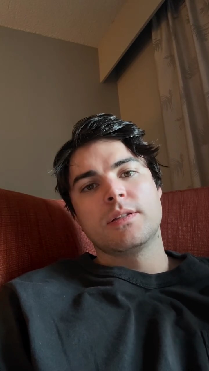 @longfellow_michael has a very important message for us…